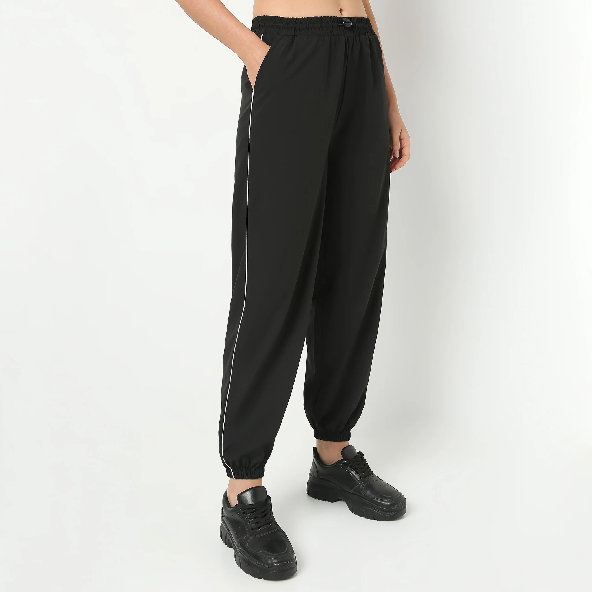 Solid Full Length Relaxed Fit Athleisure Joggers - Image 5