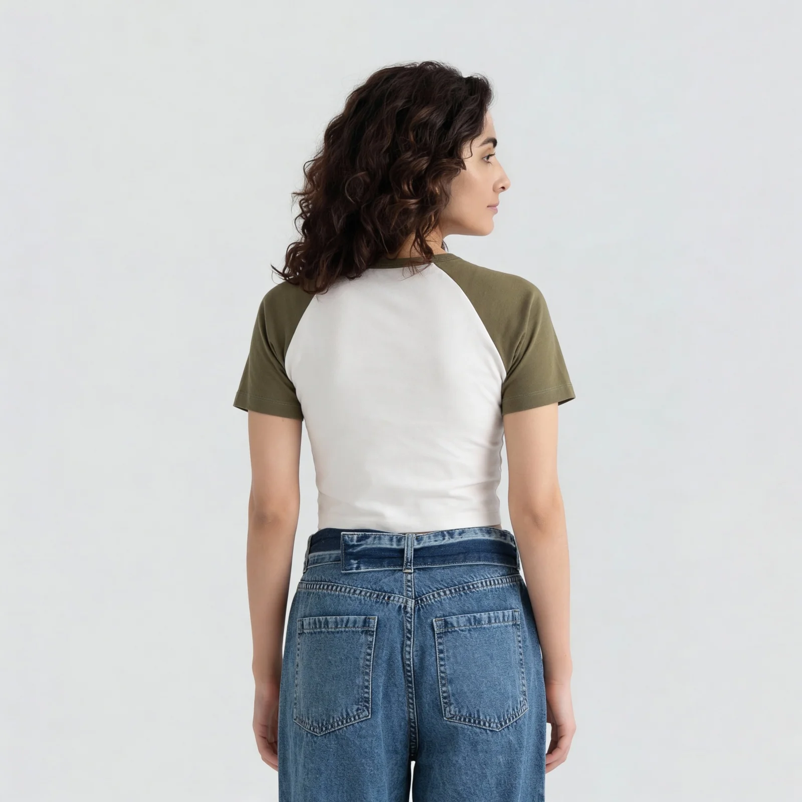 Solid Slim Fit Crop T-Shirt - Image 3