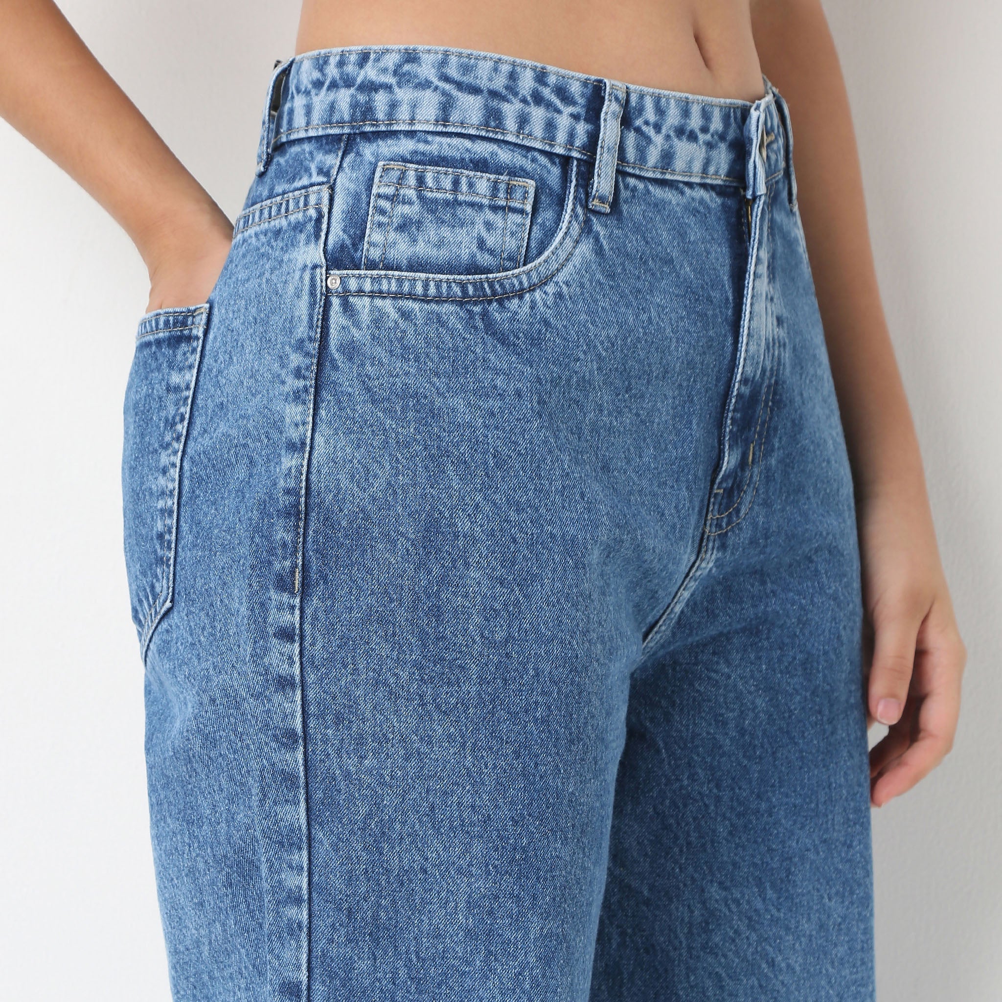 Straight Fit Denim With Emblished Stud Look - Image 4