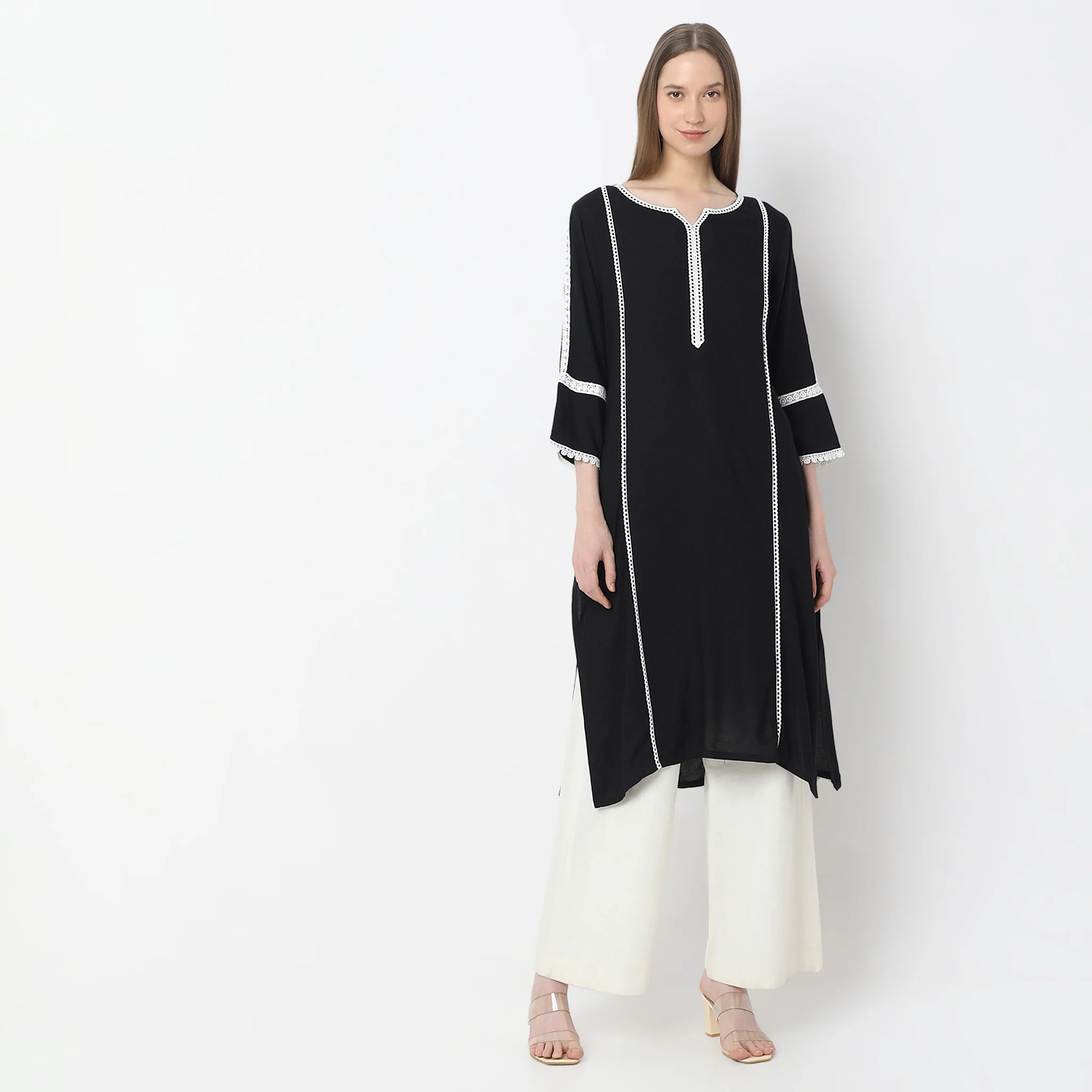 Straight Fit Embroidered Below Knee Kurta - Image 2
