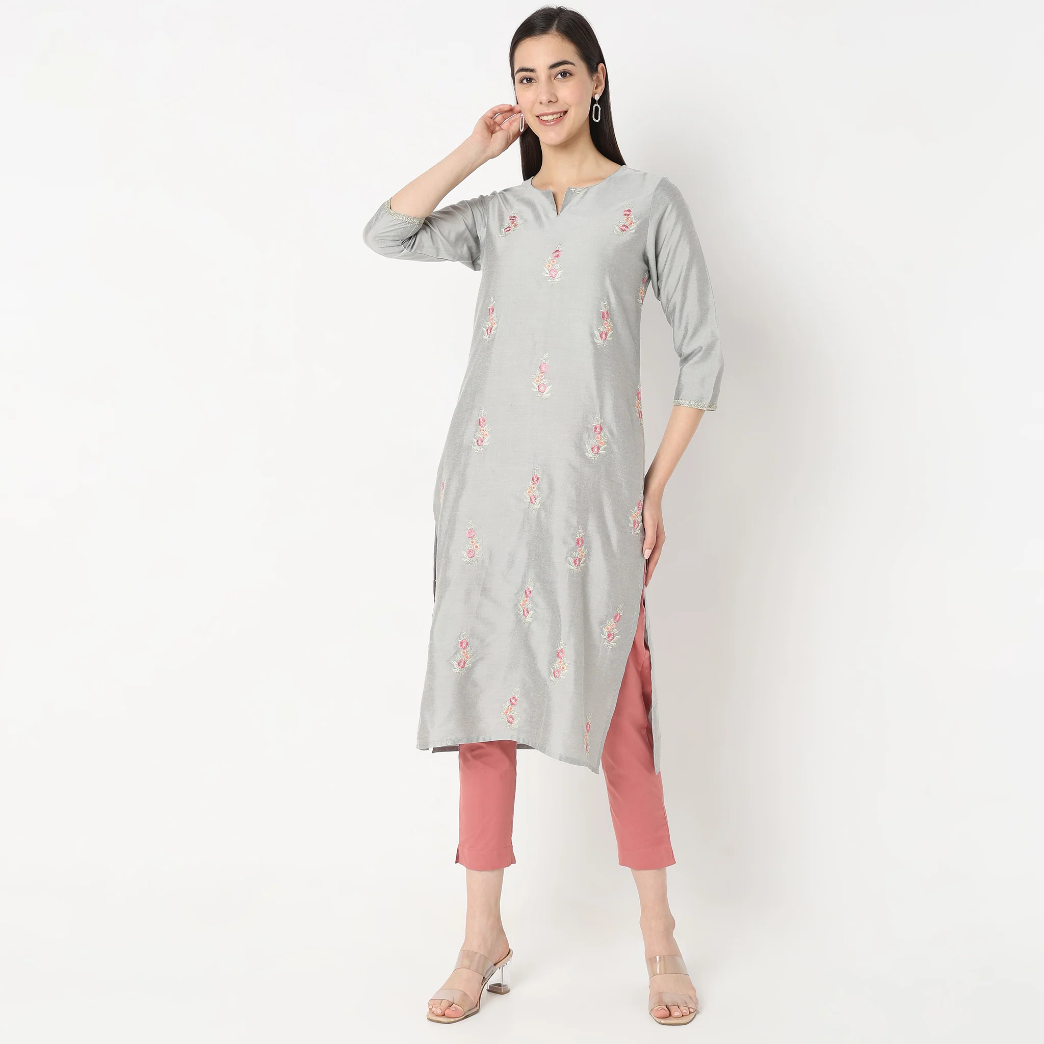 Straight Fit Embroidered Kurta - Image 2