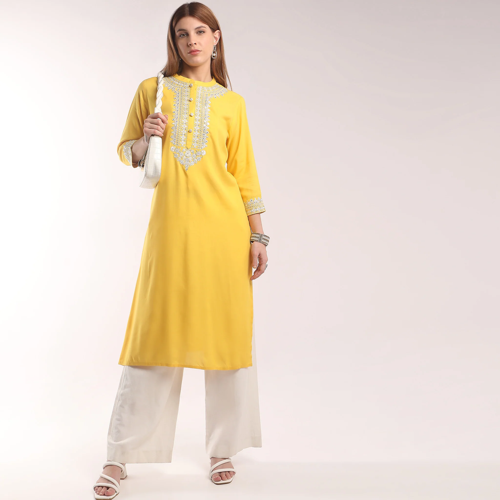 Straight Fit Embroidered Kurta