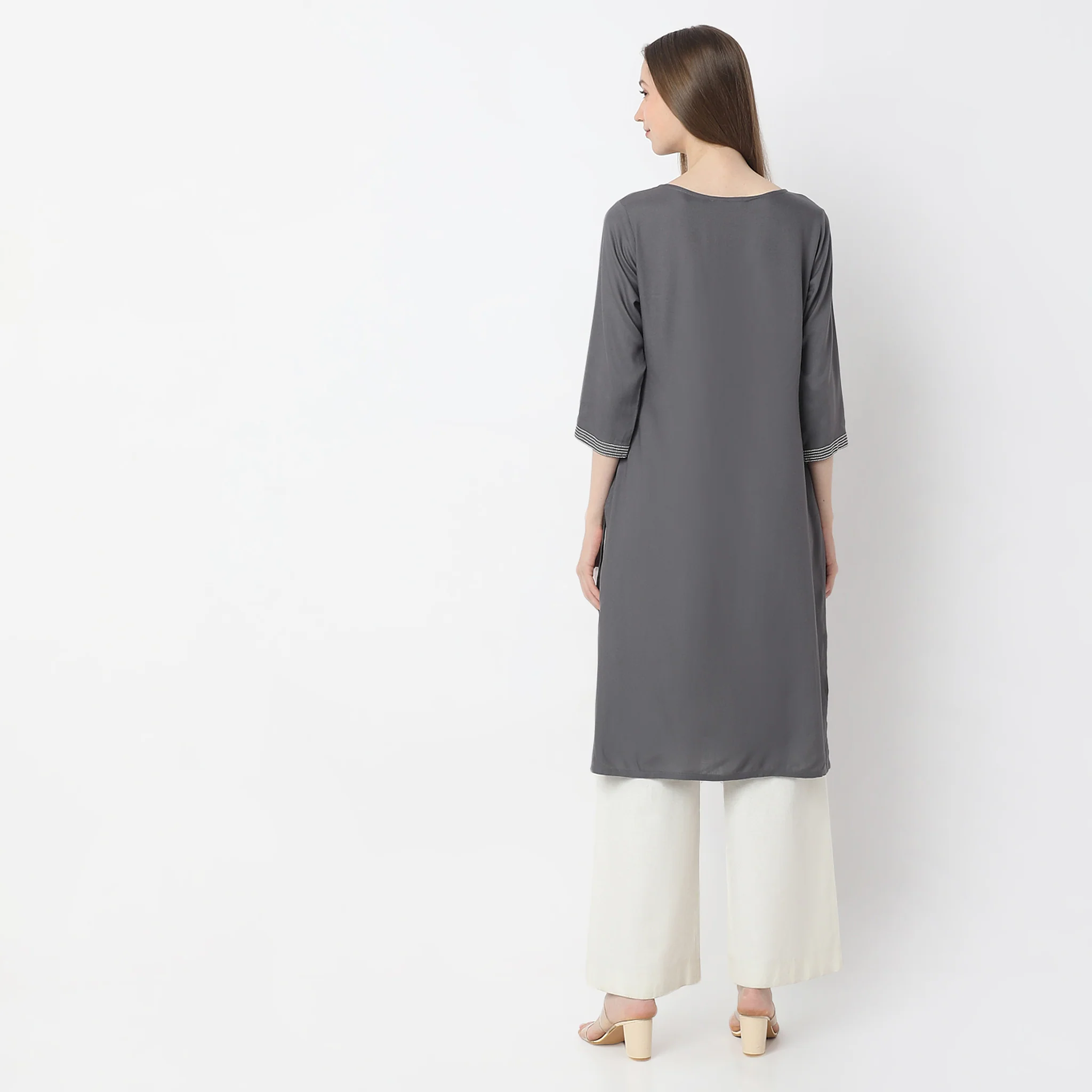 Embroidered Boat Neck Kurta - Image 8