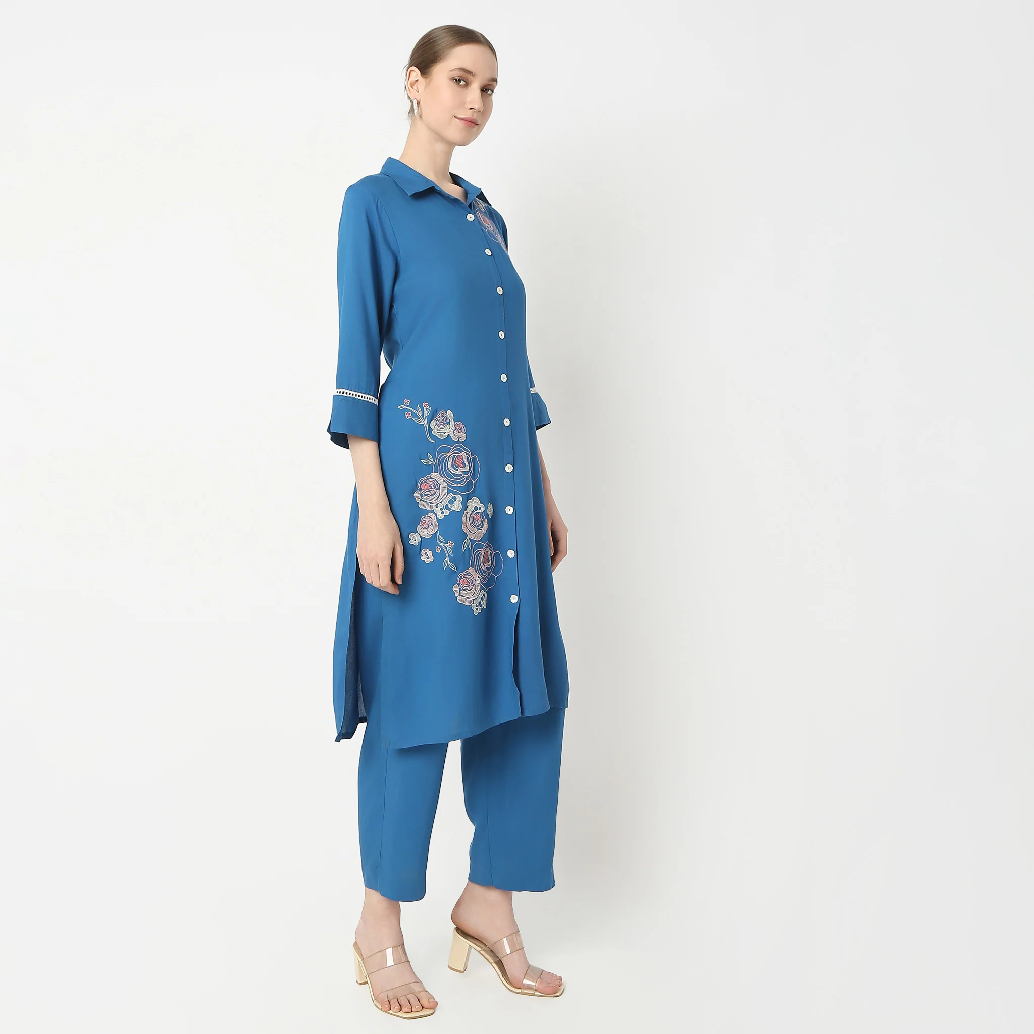 Straight Fit Shirt Collar Straight Kurta With Pant Set - Image 5