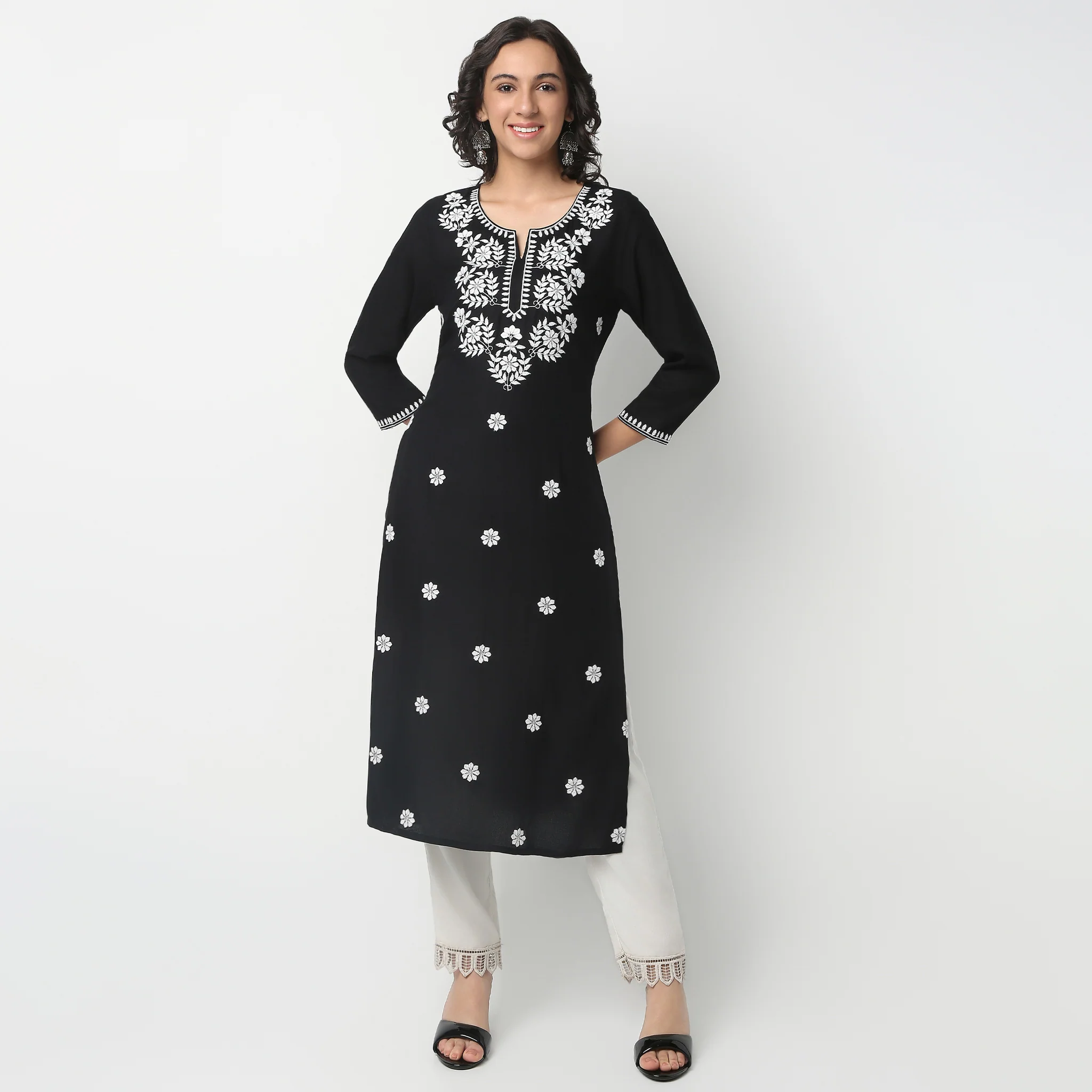 Calf Length Three-Fourth Sleeve Straight Fit Embroidered Kurta - Image 6