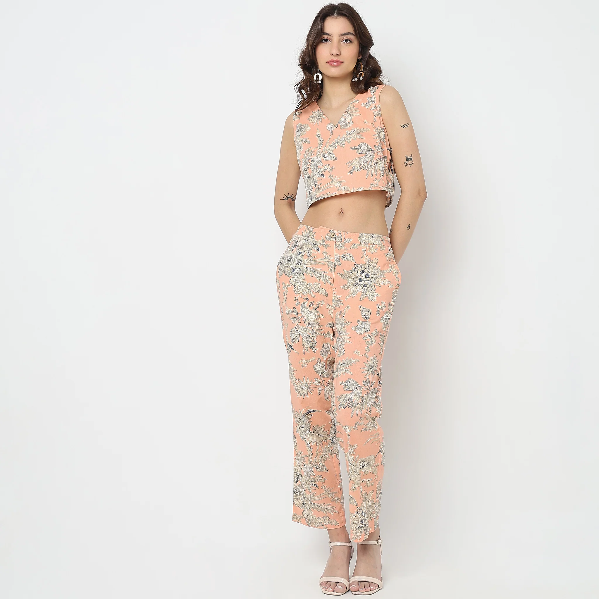 Straight Fit Floral Top With Palazzo Co-Ords - Image 8