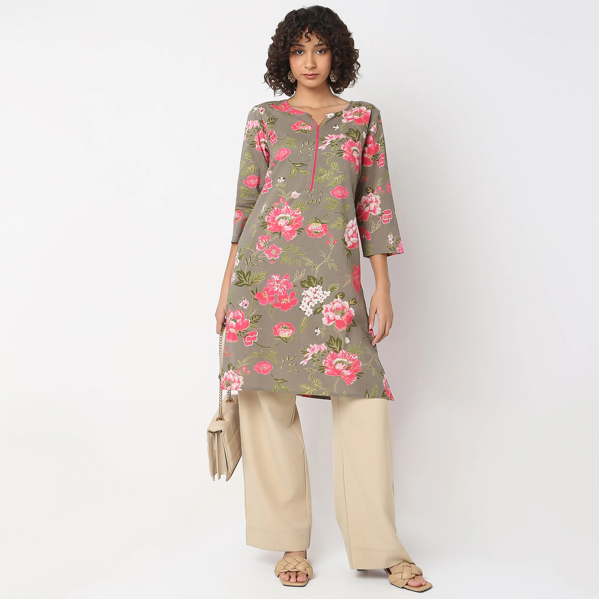 Straight Fit Floral Kurta - Image 6