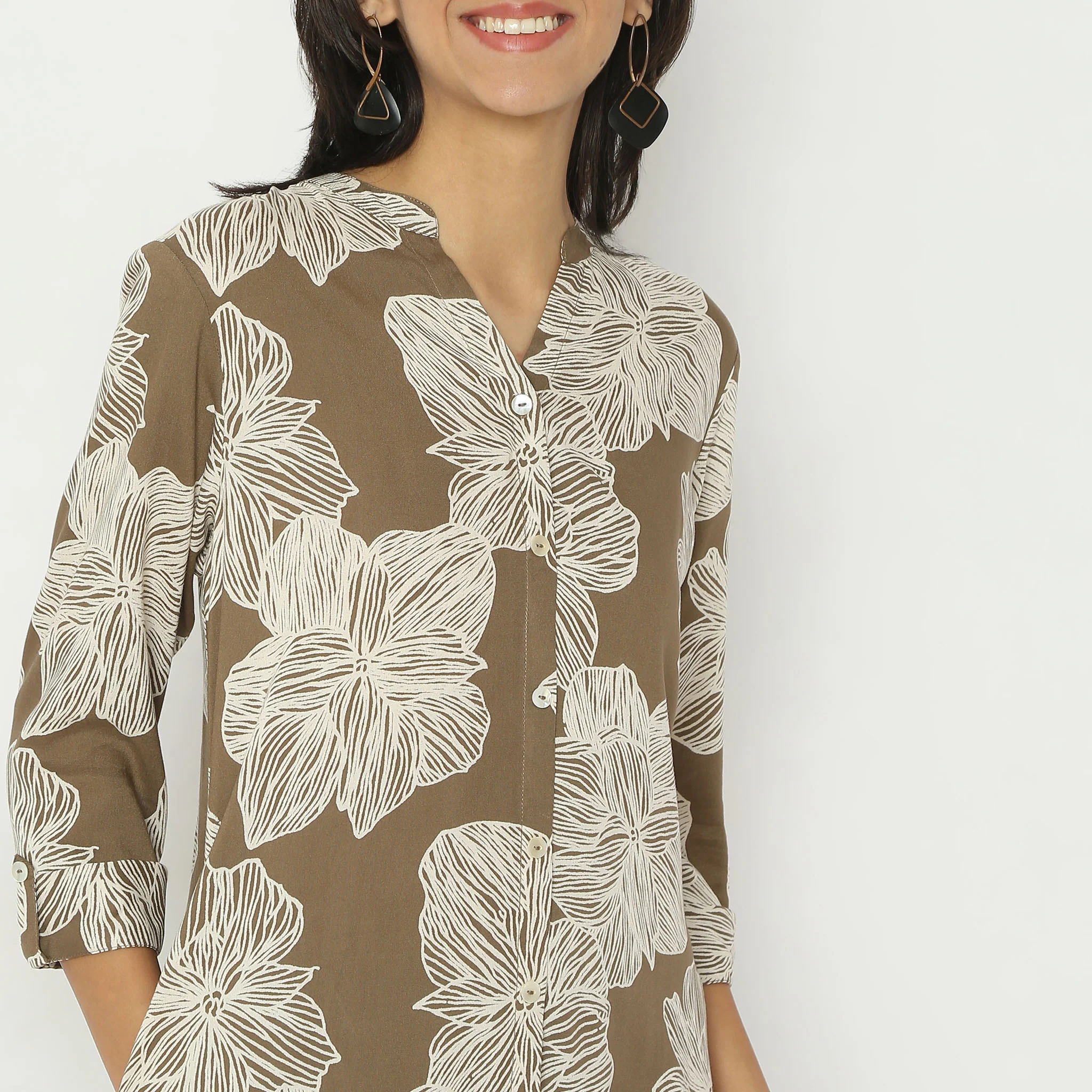 Straight Fit Printed Calf Length Band Collar Kurta - Image 9