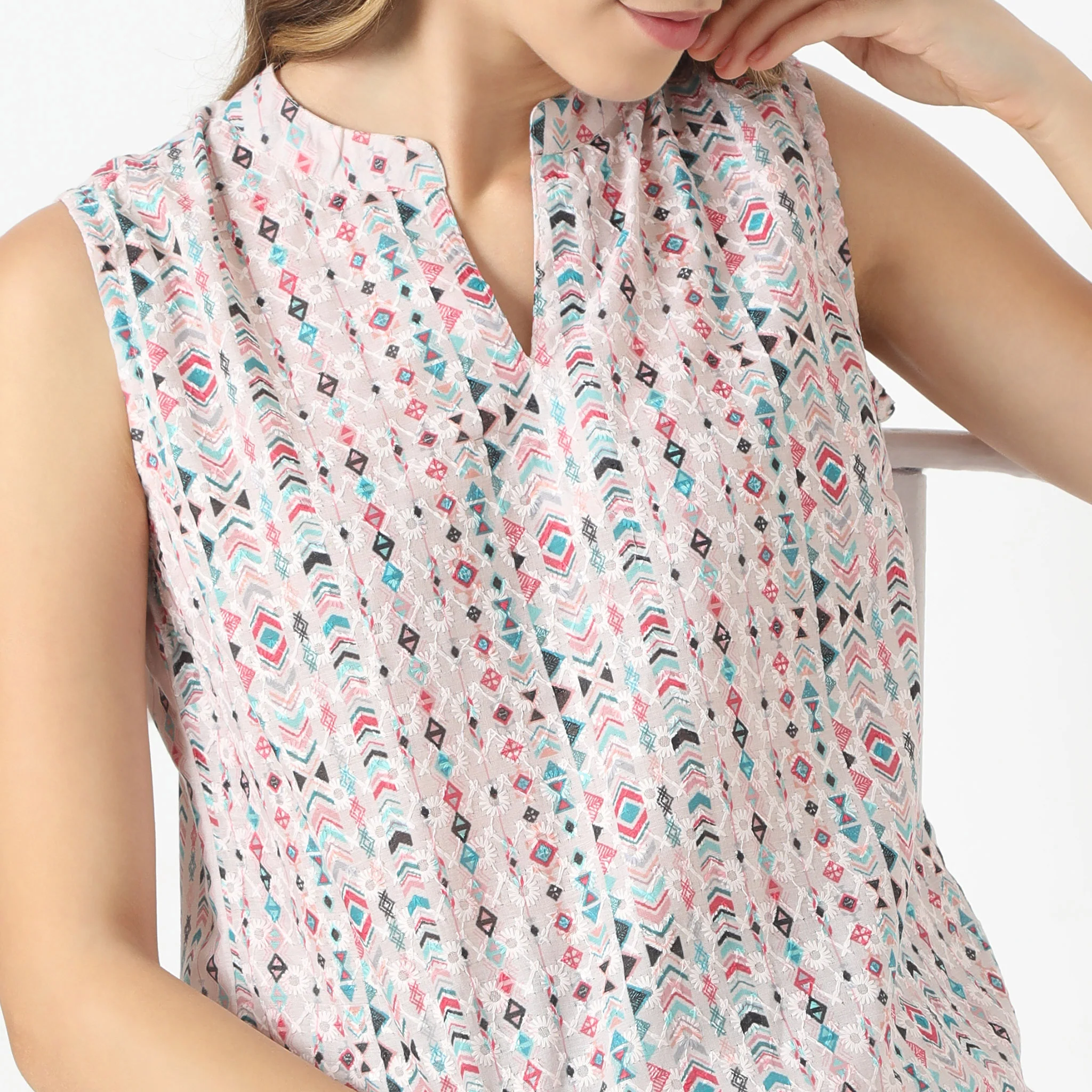 Printed Band Collar Kurta - Image 4