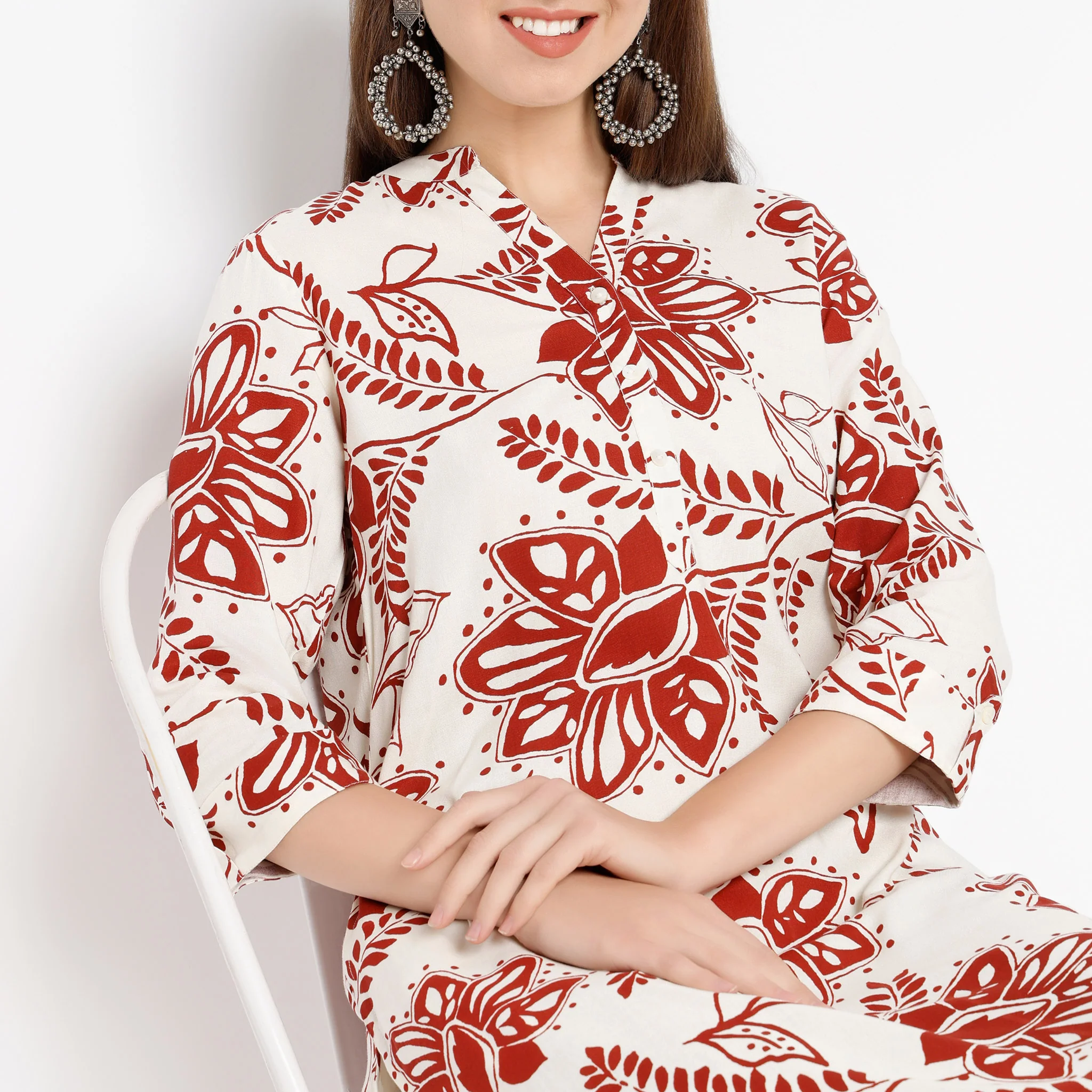 Band Collar Knee Length Three-Fourth Sleeve Printed Kurta - Image 4