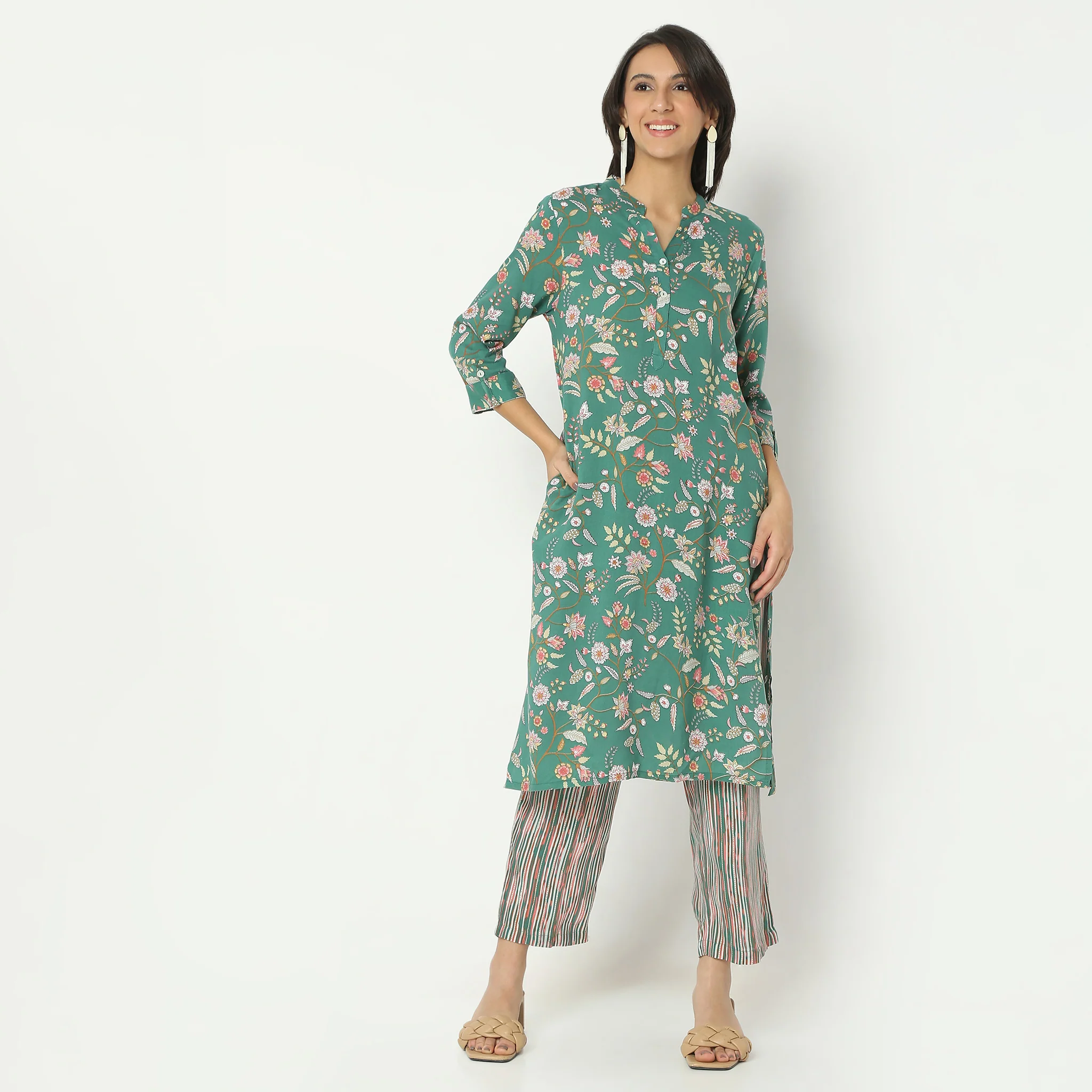 Straight Fit Printed Calf Length Band Neck Kurta - Image 2