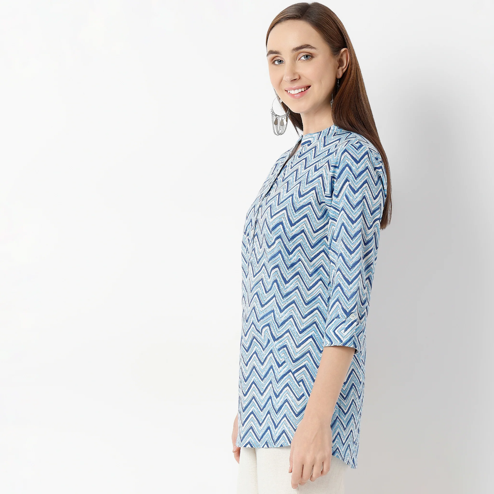 Band Neck Straight Fit Printed Short Kurta - Image 5