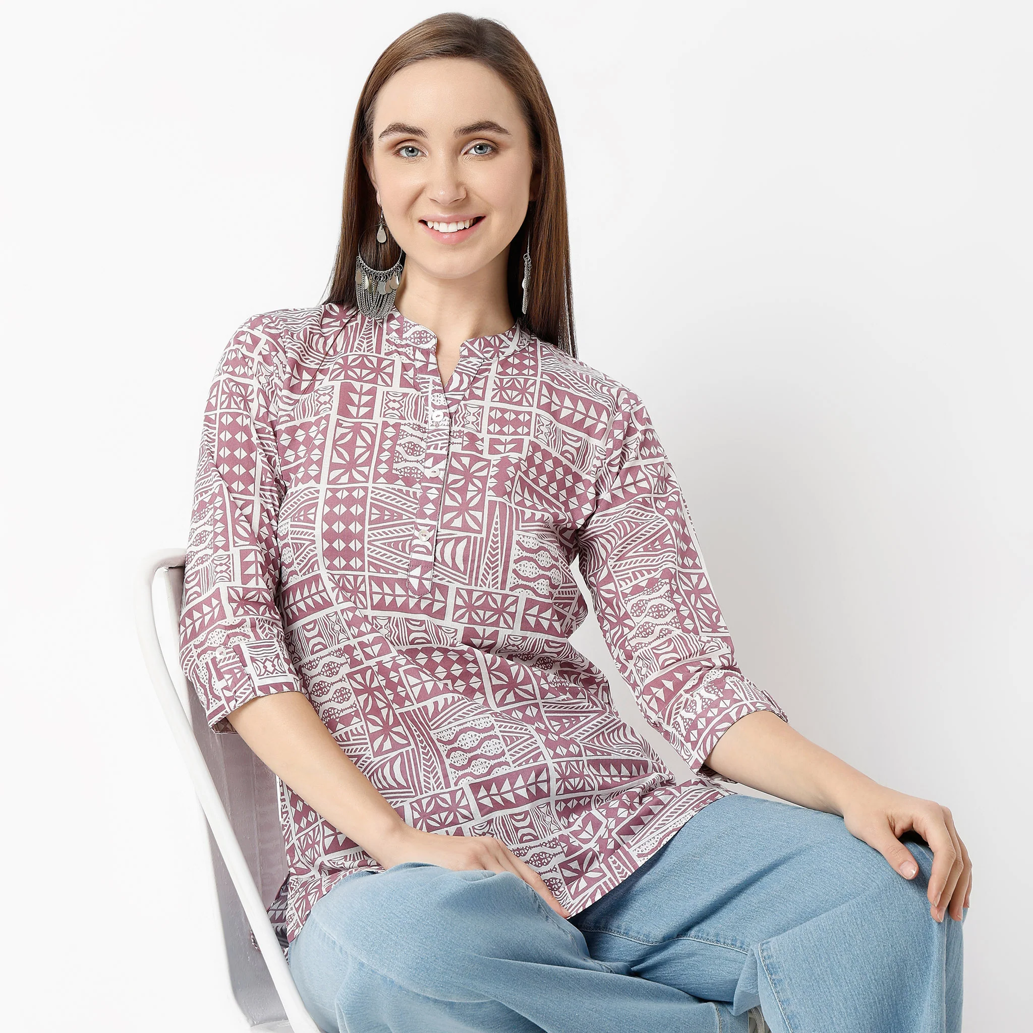 Band Neck Straight Fit Printed Short Kurta - Image 2