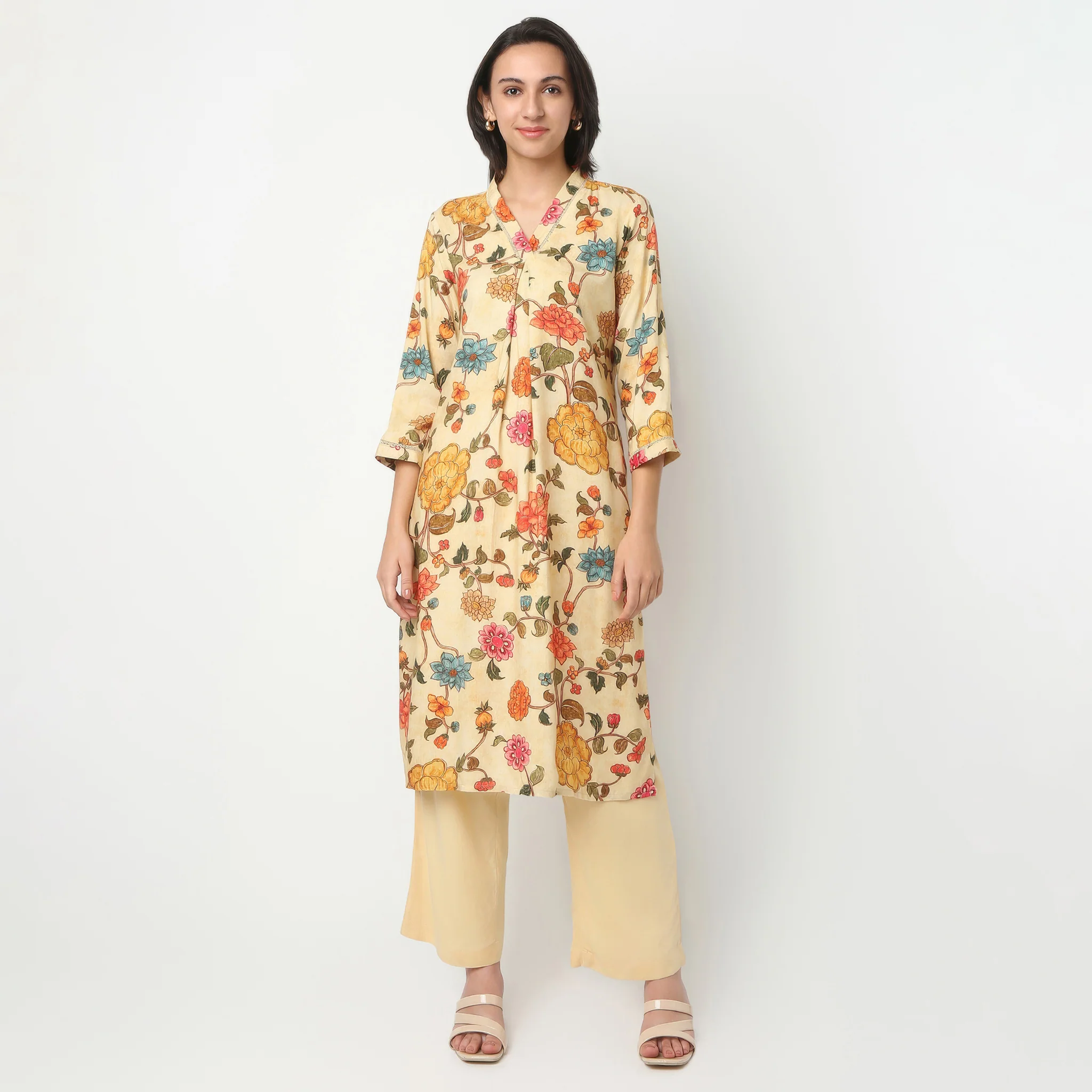 Straight Fit Printed Below Knee V-Neck Kurta With Pant Set - Image 2