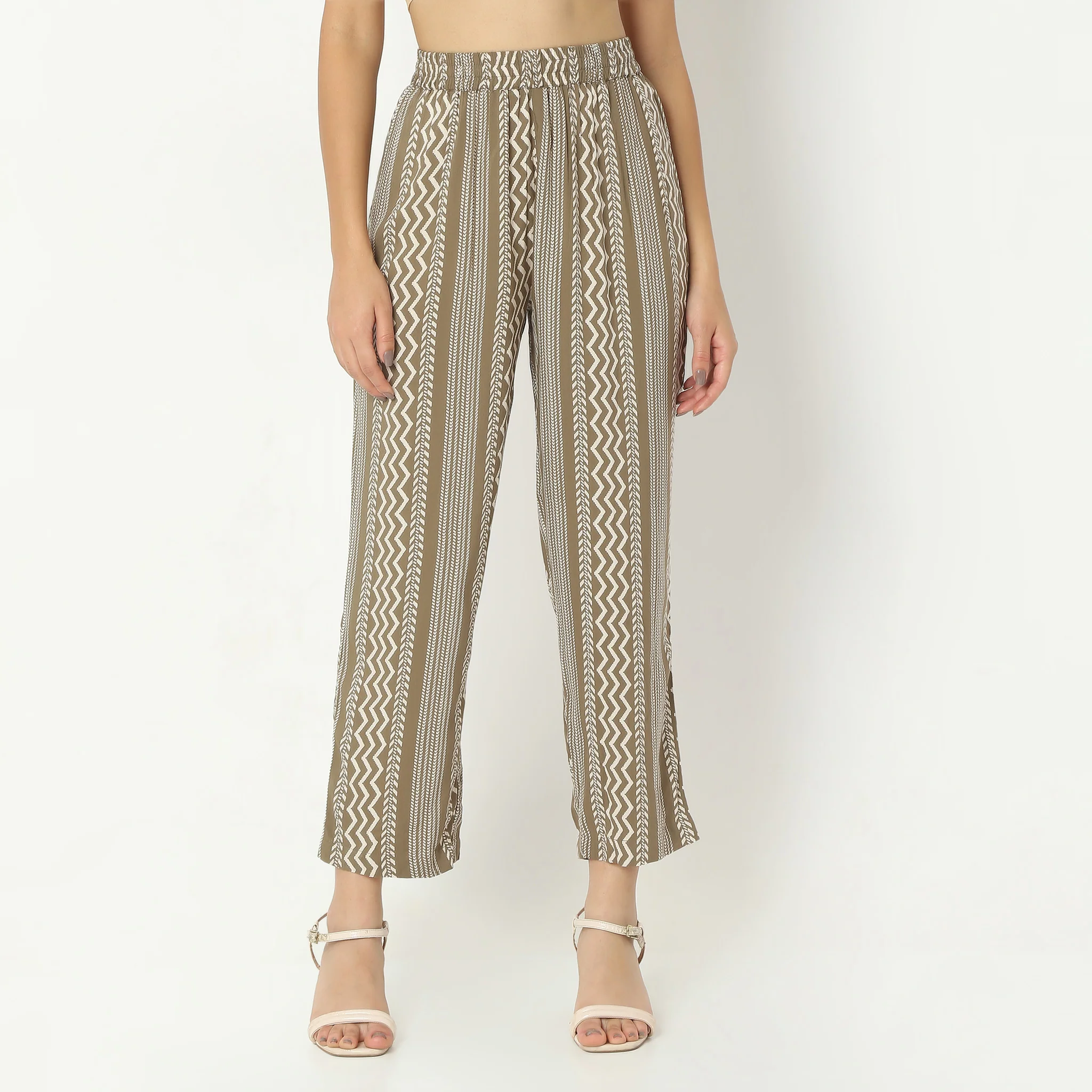 Straight Fit Printed Full Length Mid Rise Pants - Image 7