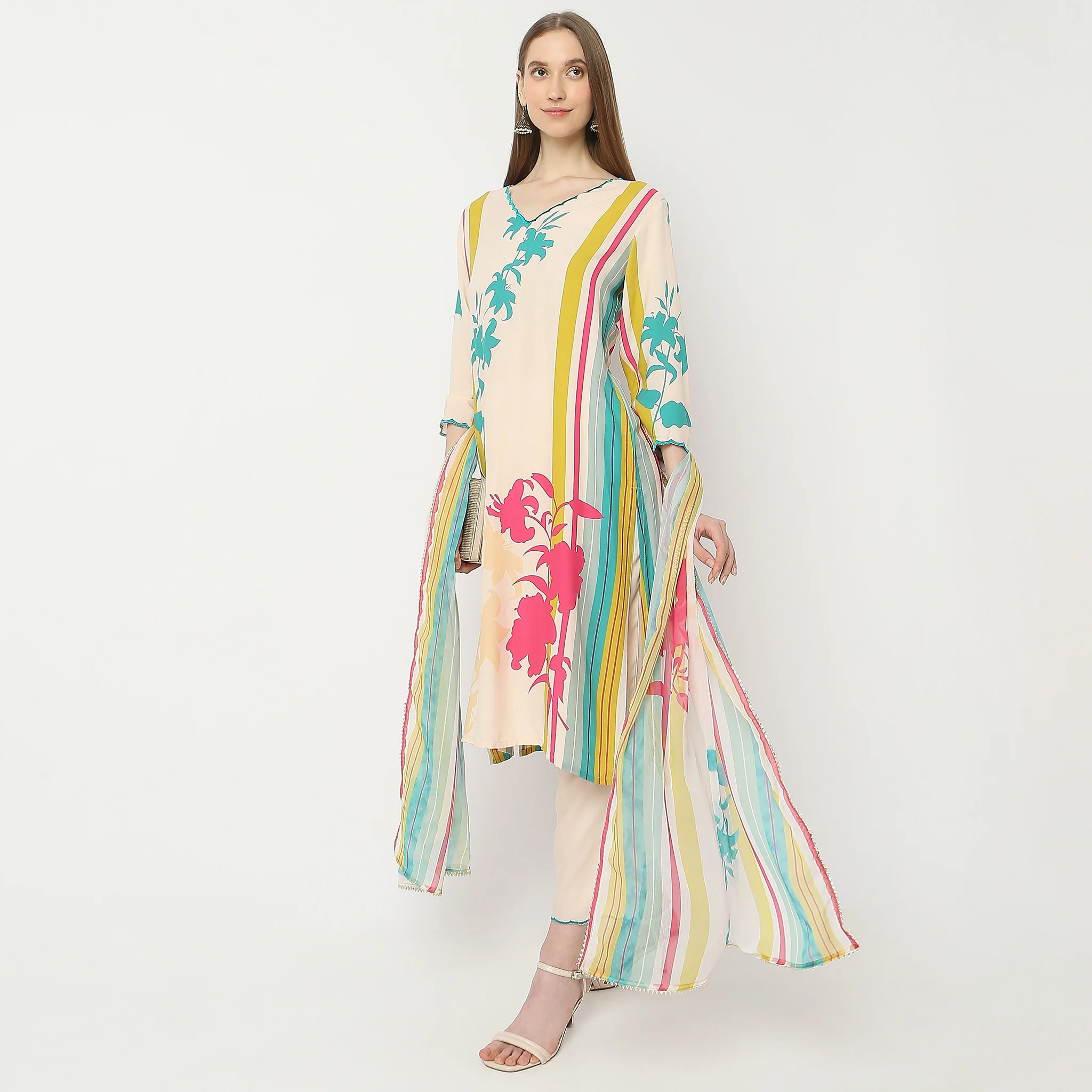 Straight Fit Printed Kurta And Pant With Dupatta Set