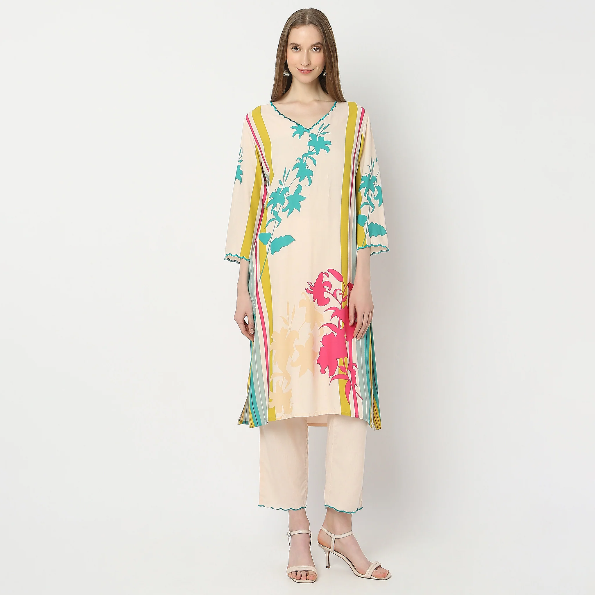 Straight Fit Printed Kurta And Pant With Dupatta Set - Image 2