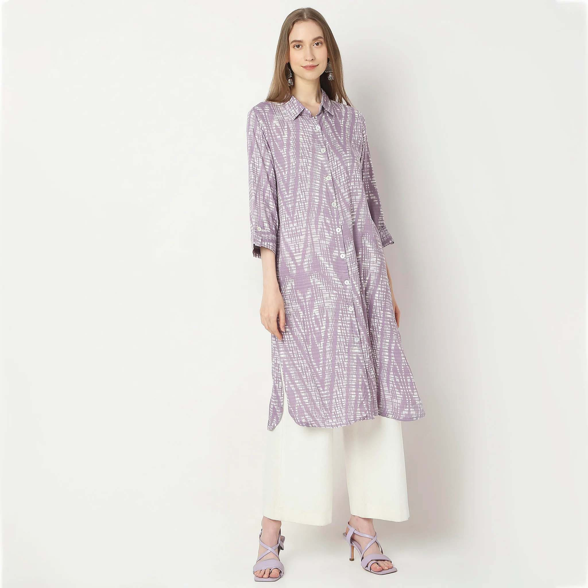 Straight Fit Printed Kurta - Image 7