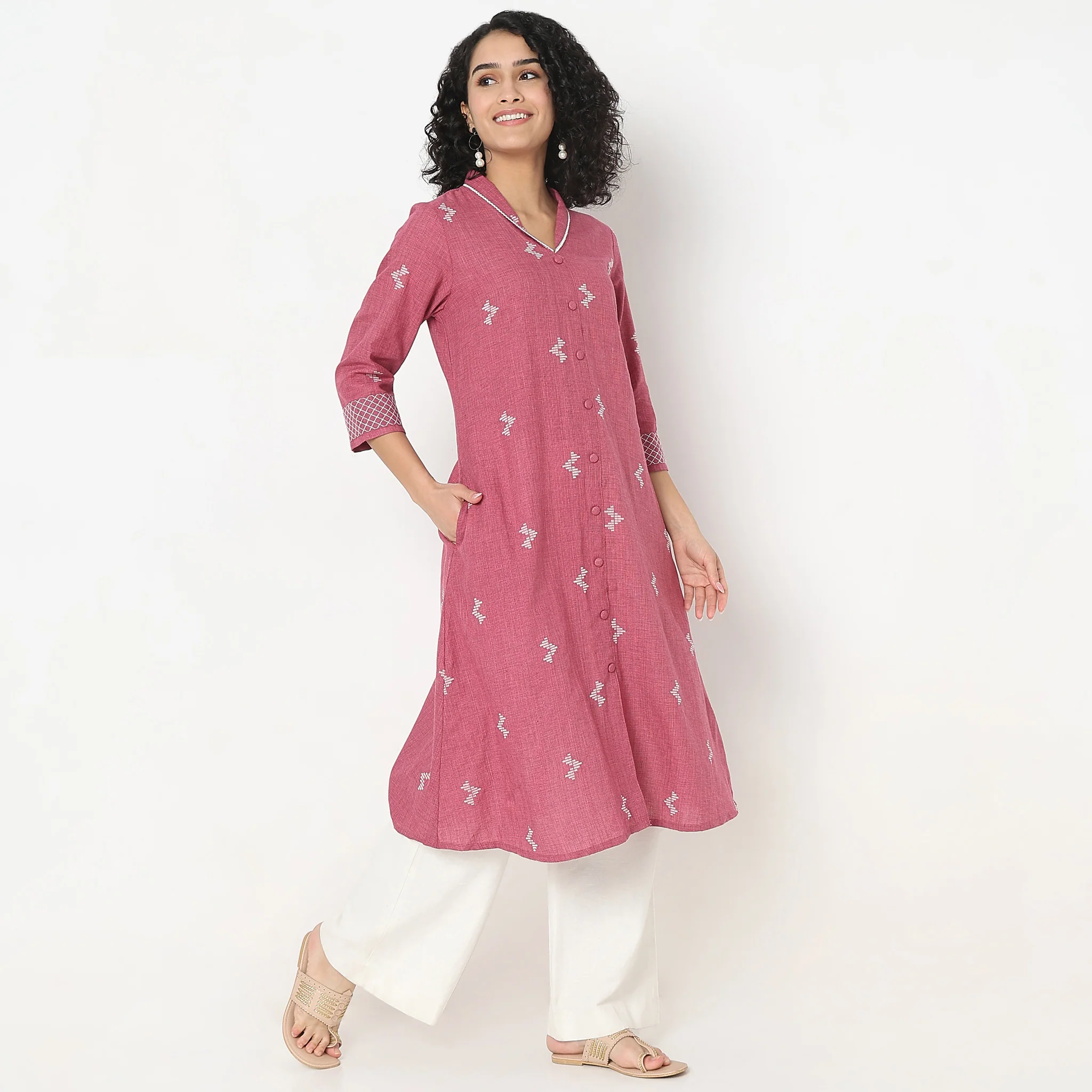 Straight Fit Printed Kurta - Image 5