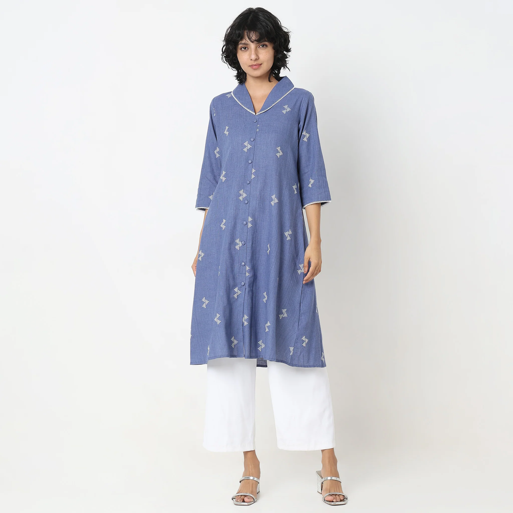 Straight Fit Printed Kurta - Image 7