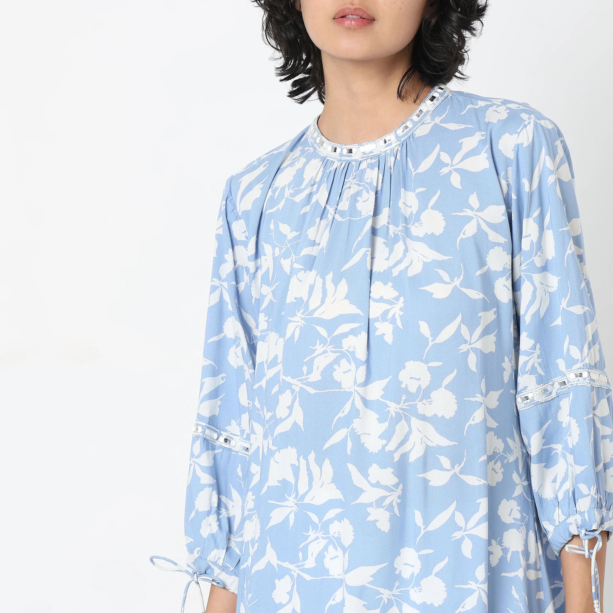 Straight Fit Printed Kurta - Image 4