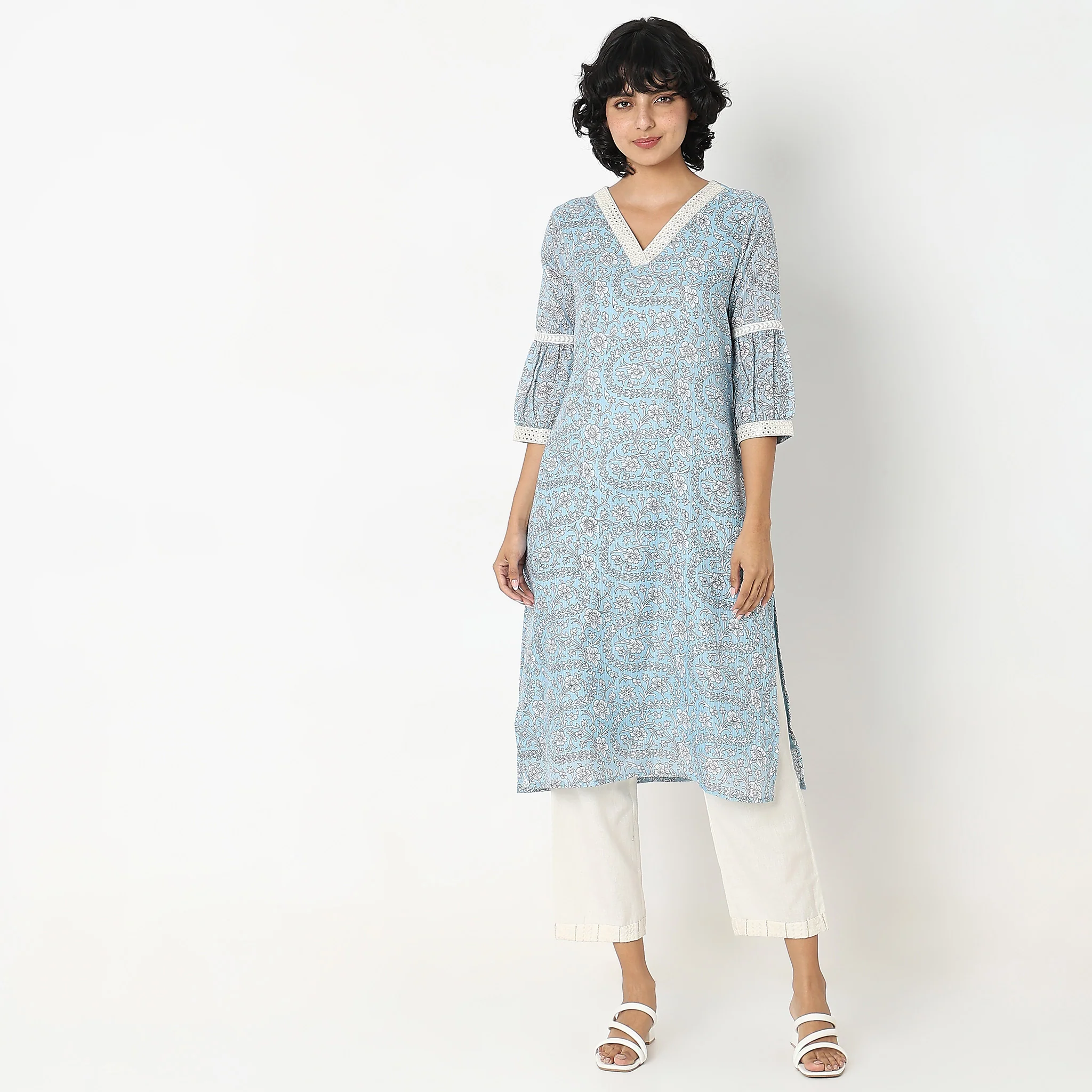Straight Fit Printed Kurta - Image 2
