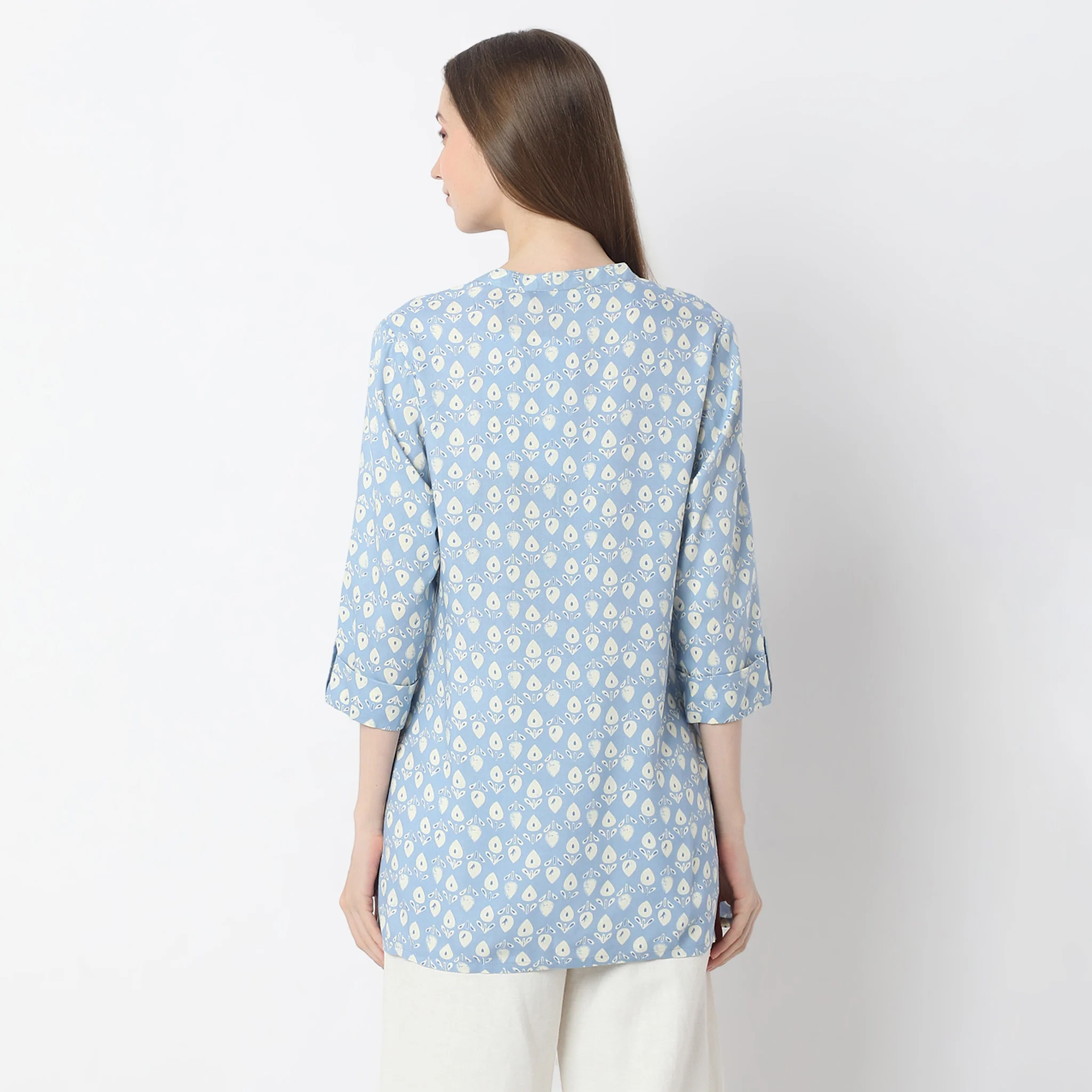 Printed Band Neck Kurta - Image 3