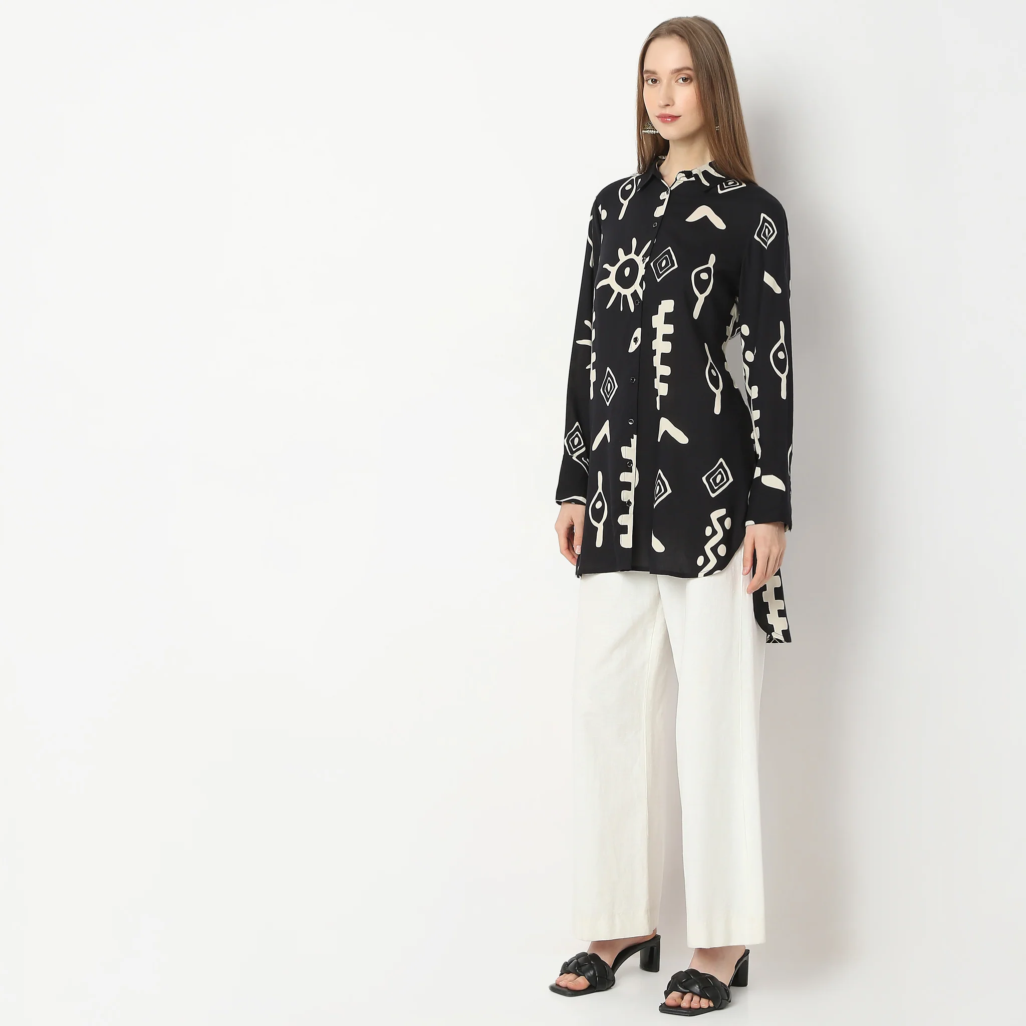 Straight Fit Printed Tunic - Image 5