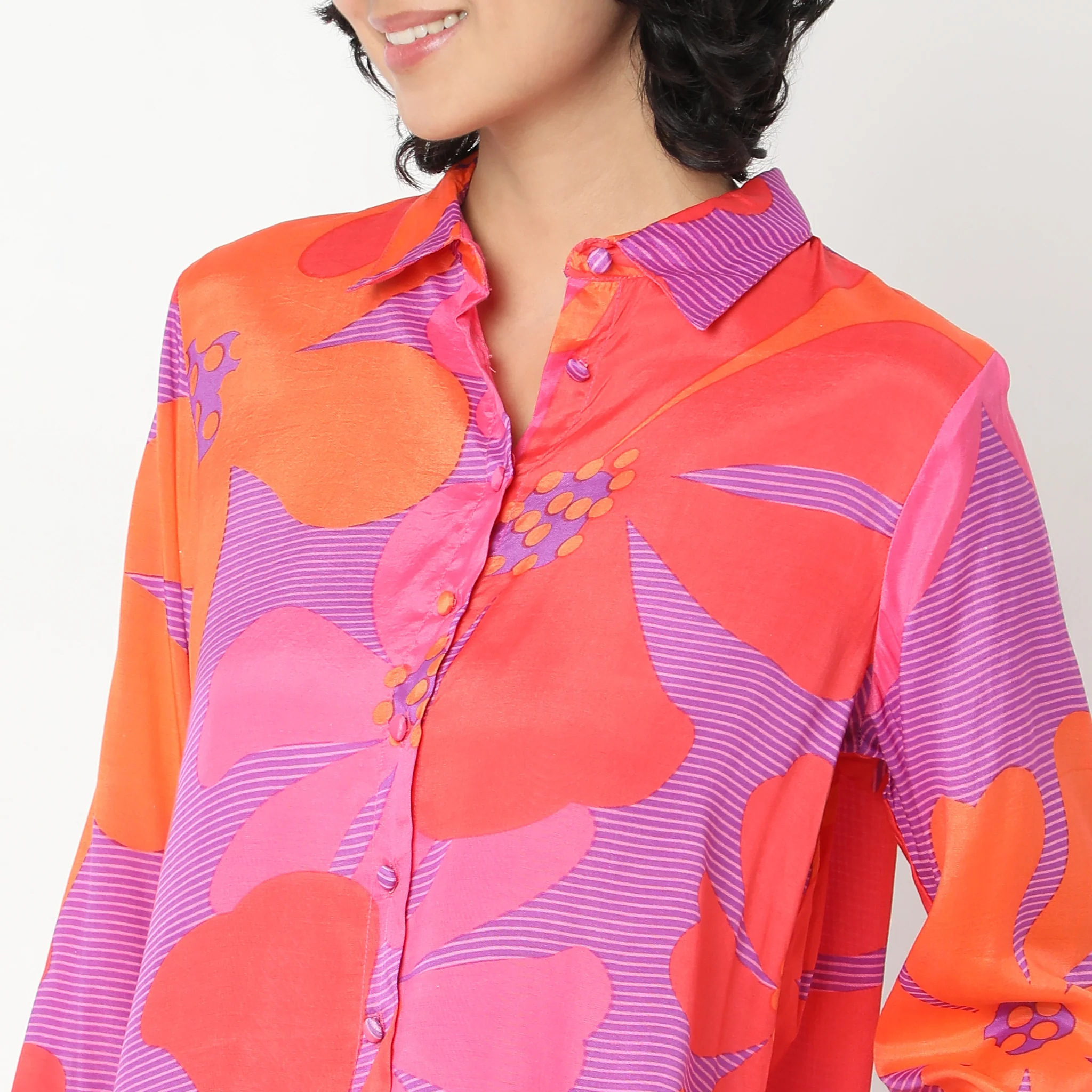Straight Fit Printed Tunic Shirt With Pant Co-Ords - Image 4
