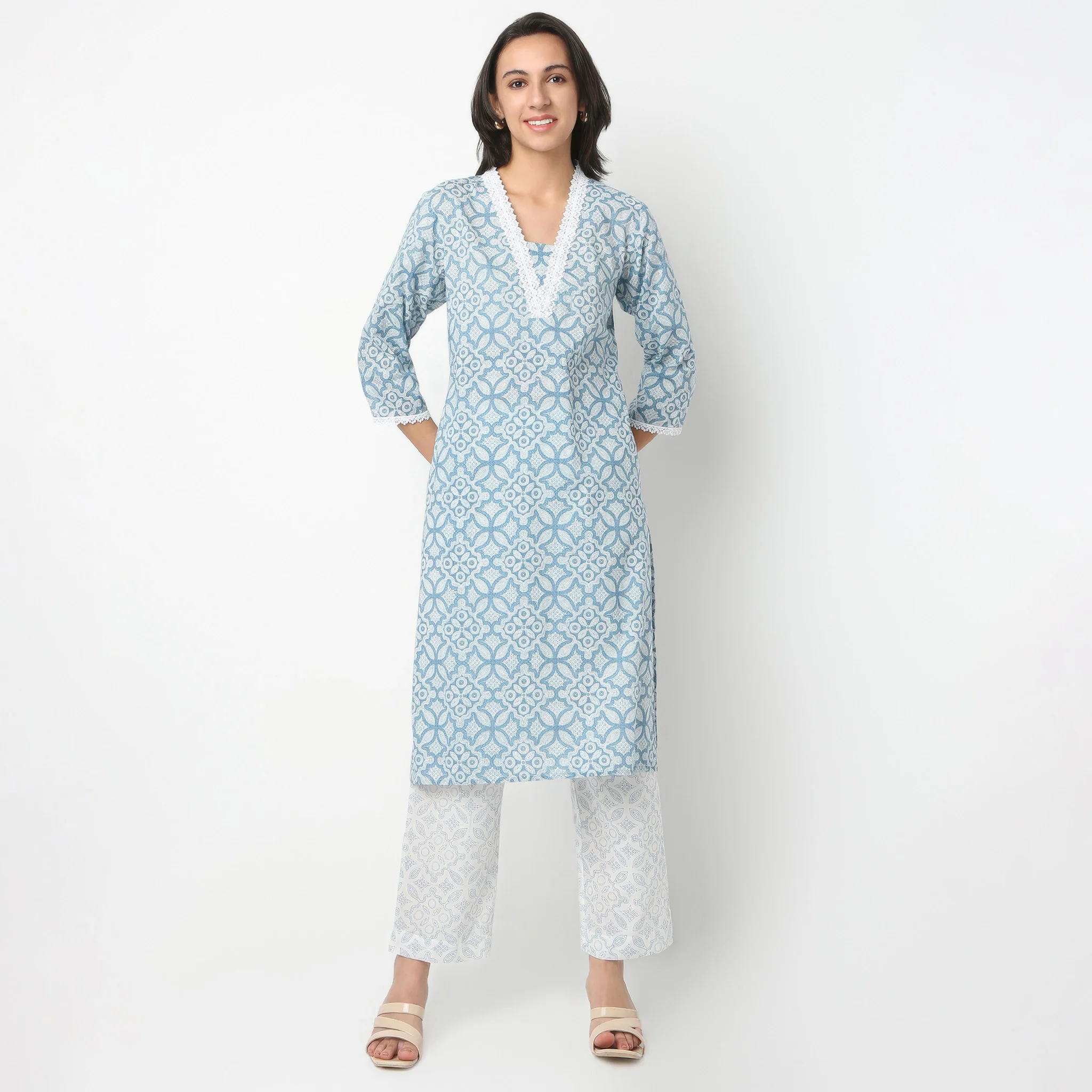 V-Neck Three-Fourth Sleeve Straight Fit Printed Kurta With Pant Set - Image 2