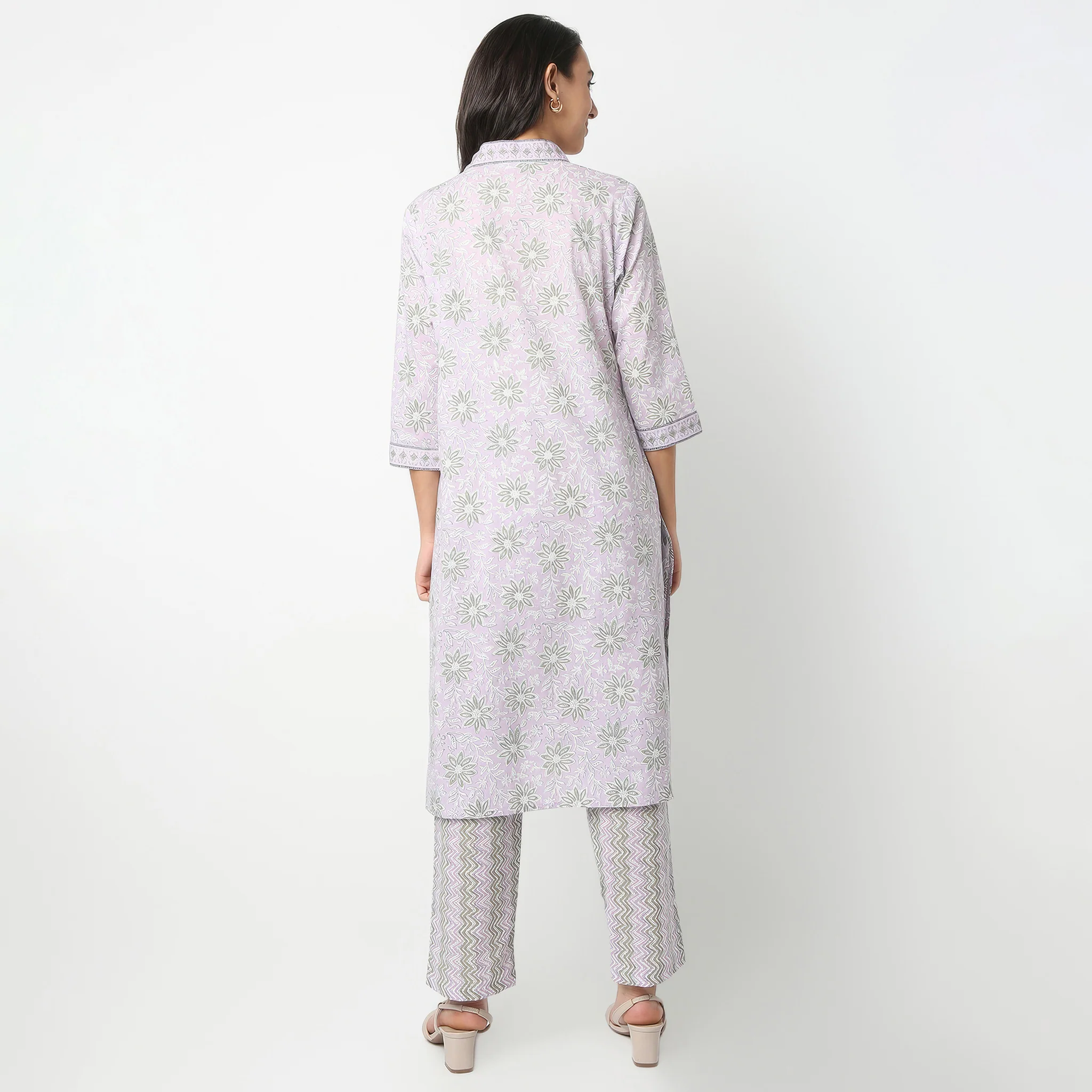 Printed V-Neck Cotton Kurta and Pant With Dupatta Set - Image 3