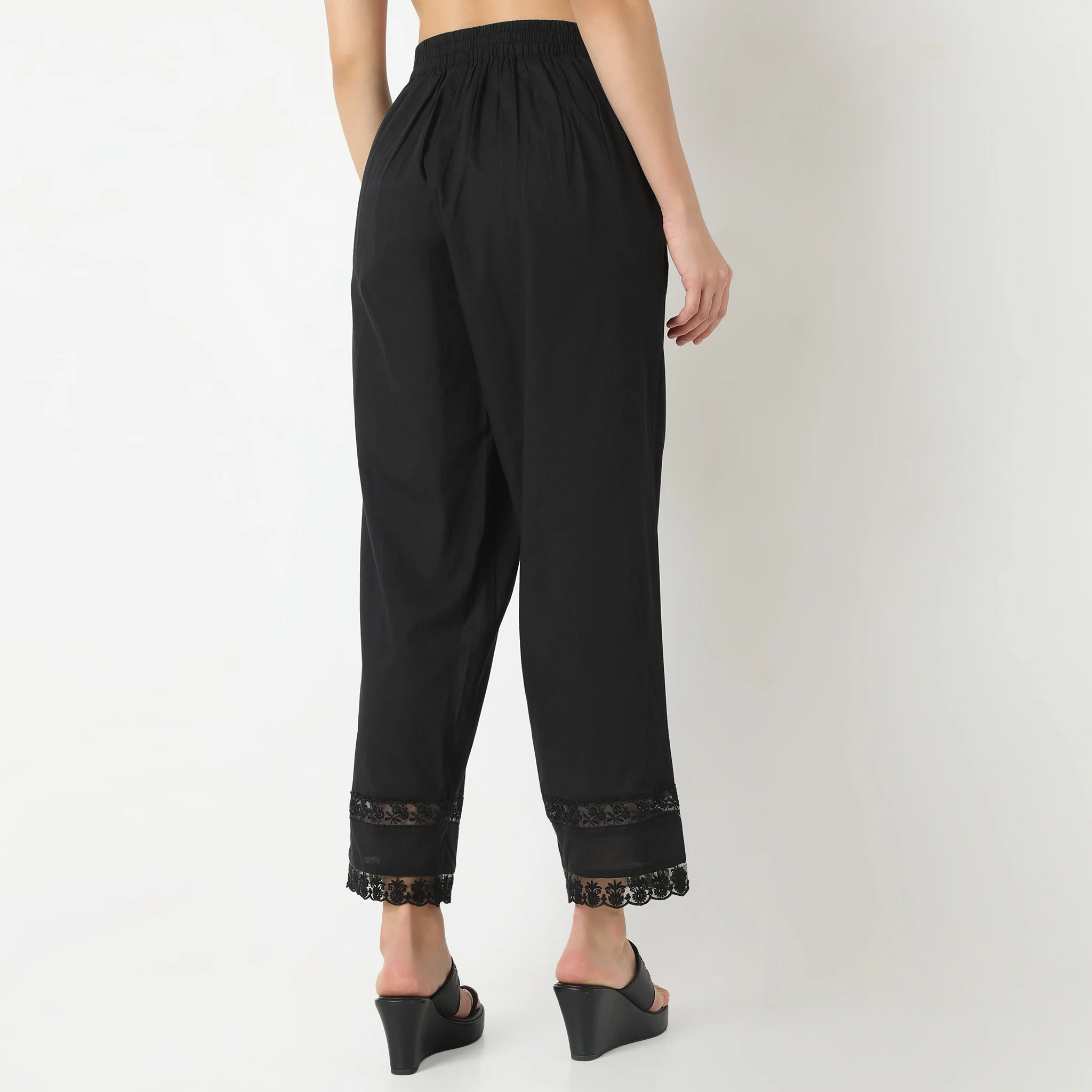 Mid Rise Straight Fit Ethnic Pants - Image 3