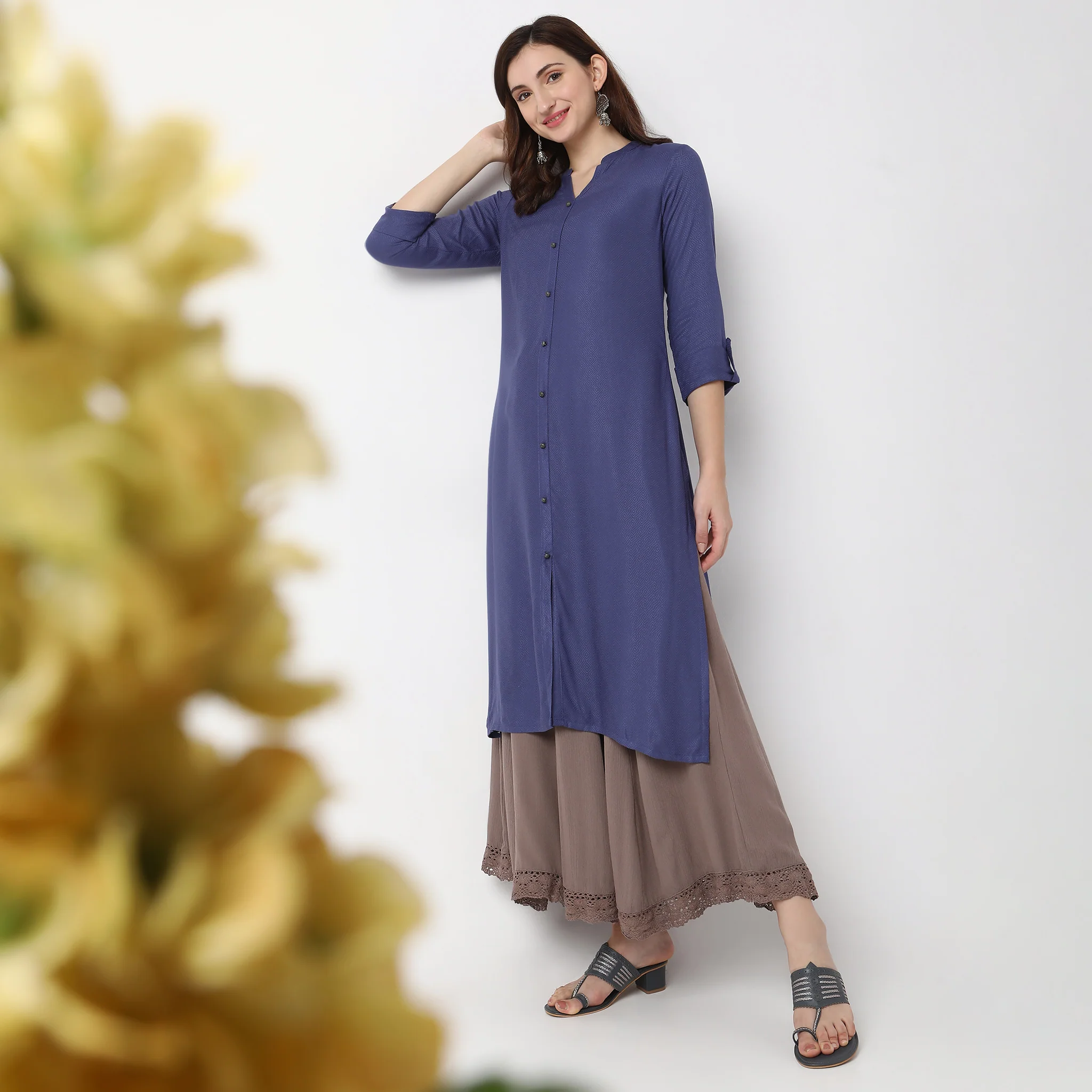 Straight Fit Solid Kurta - Image 11