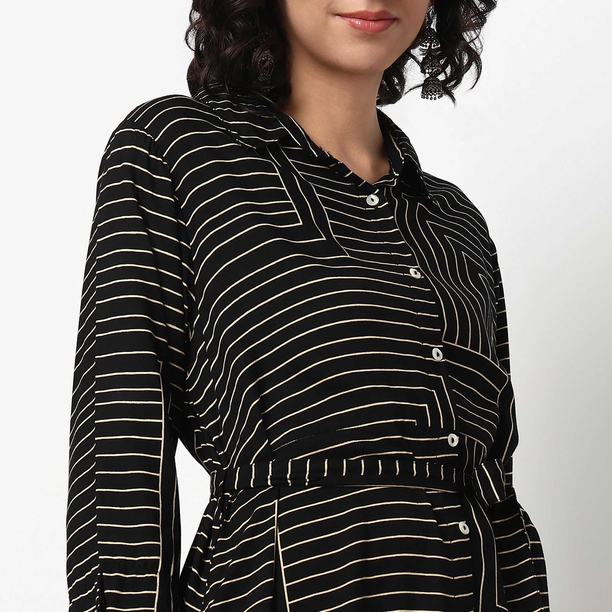 Striped Shirt Collar Kurta - Image 4