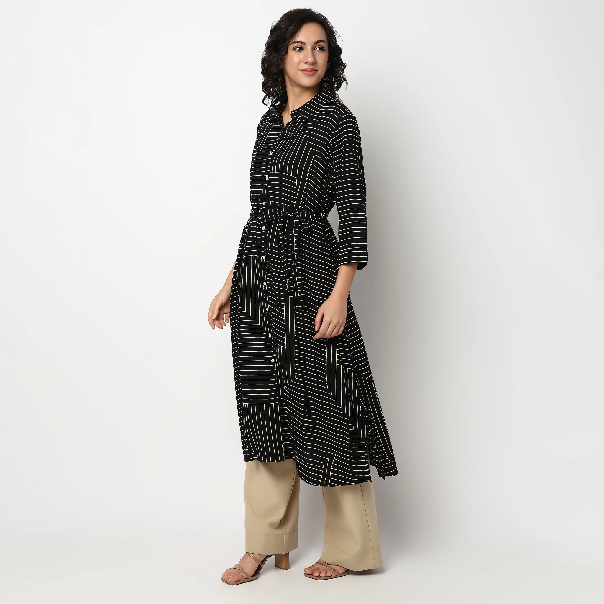 Striped Shirt Collar Kurta - Image 5
