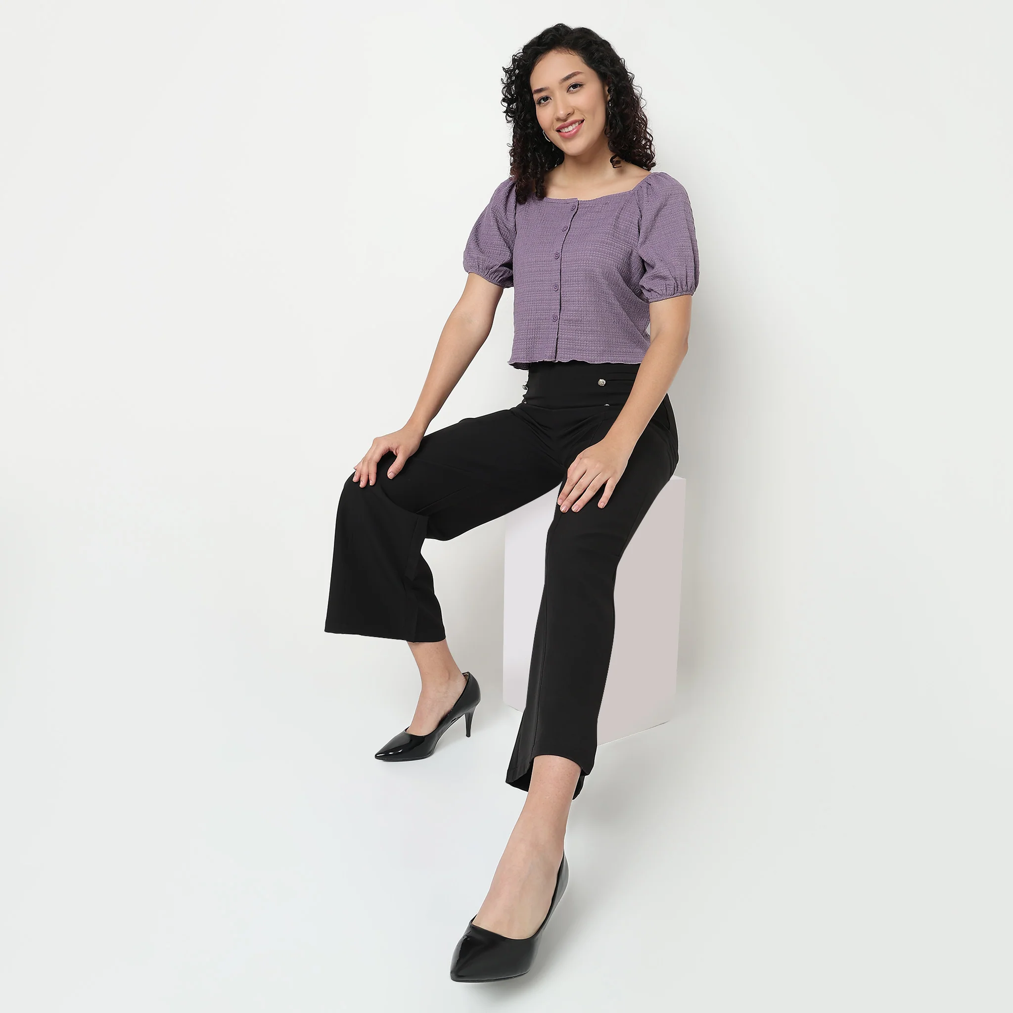Structured Cropped Top with Puff Sleeves - Image 6