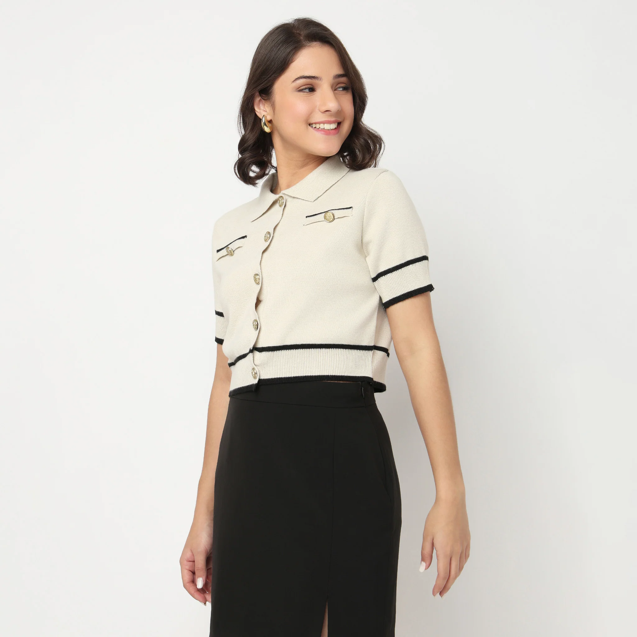 Structured Polo Flat Knit Crop T-Shirt - Image 5