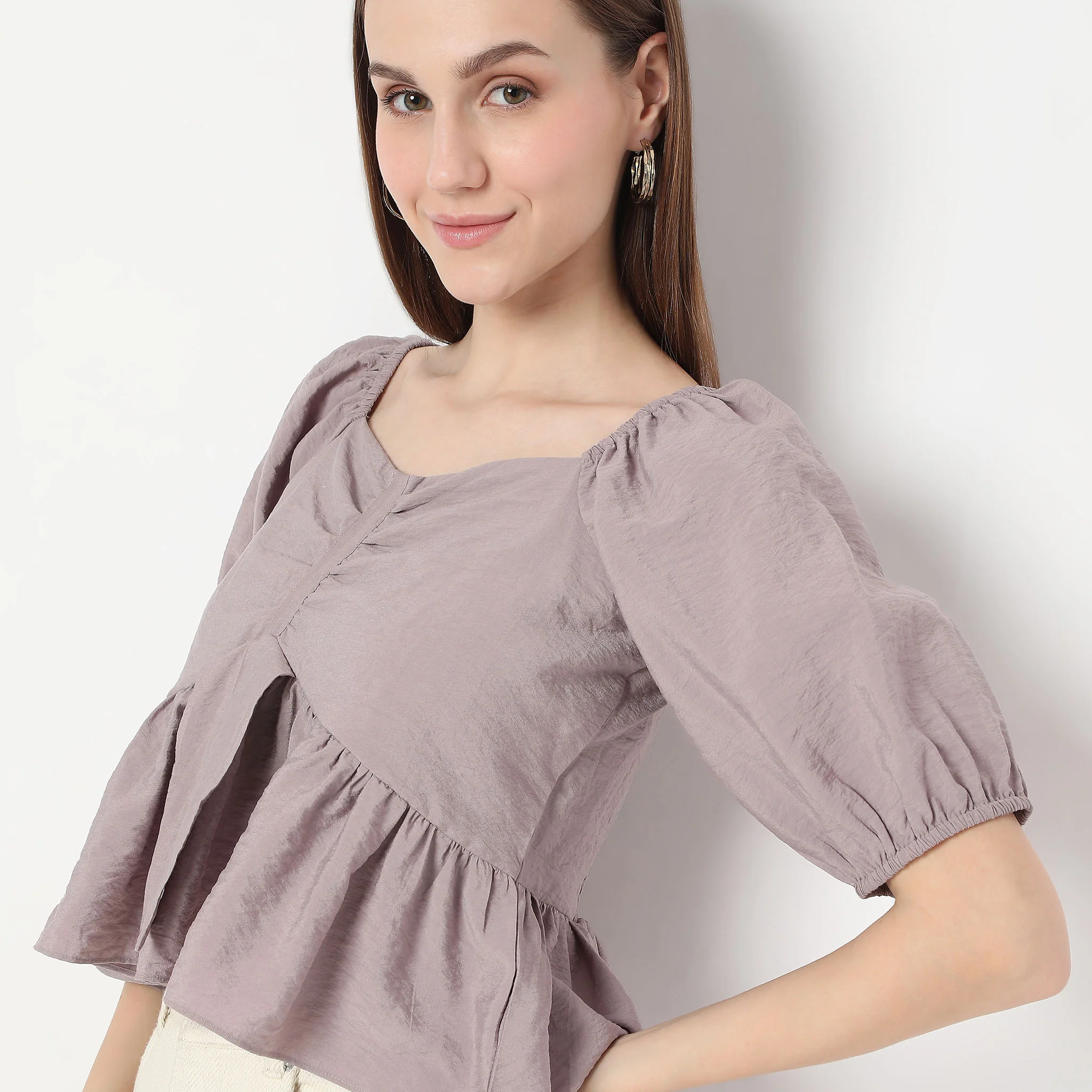 Sweetheart Neck Back Ruched Smocking Peplum Top - Image 4