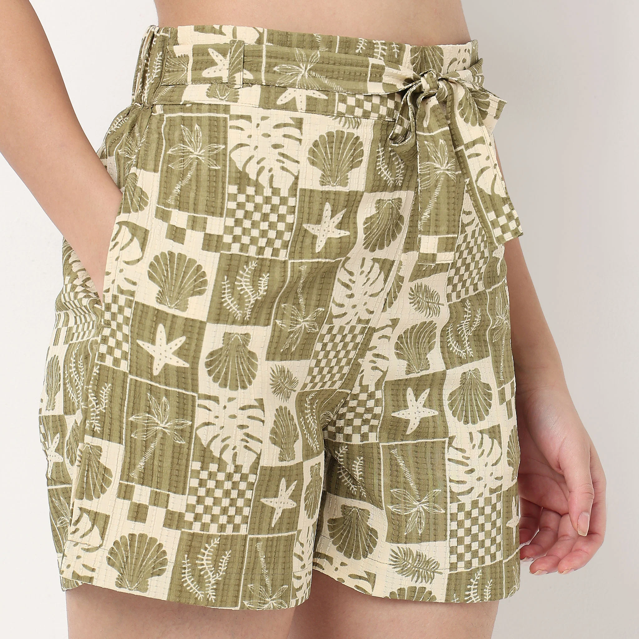 Tropical High Rise Relaxed Shorts - Image 4