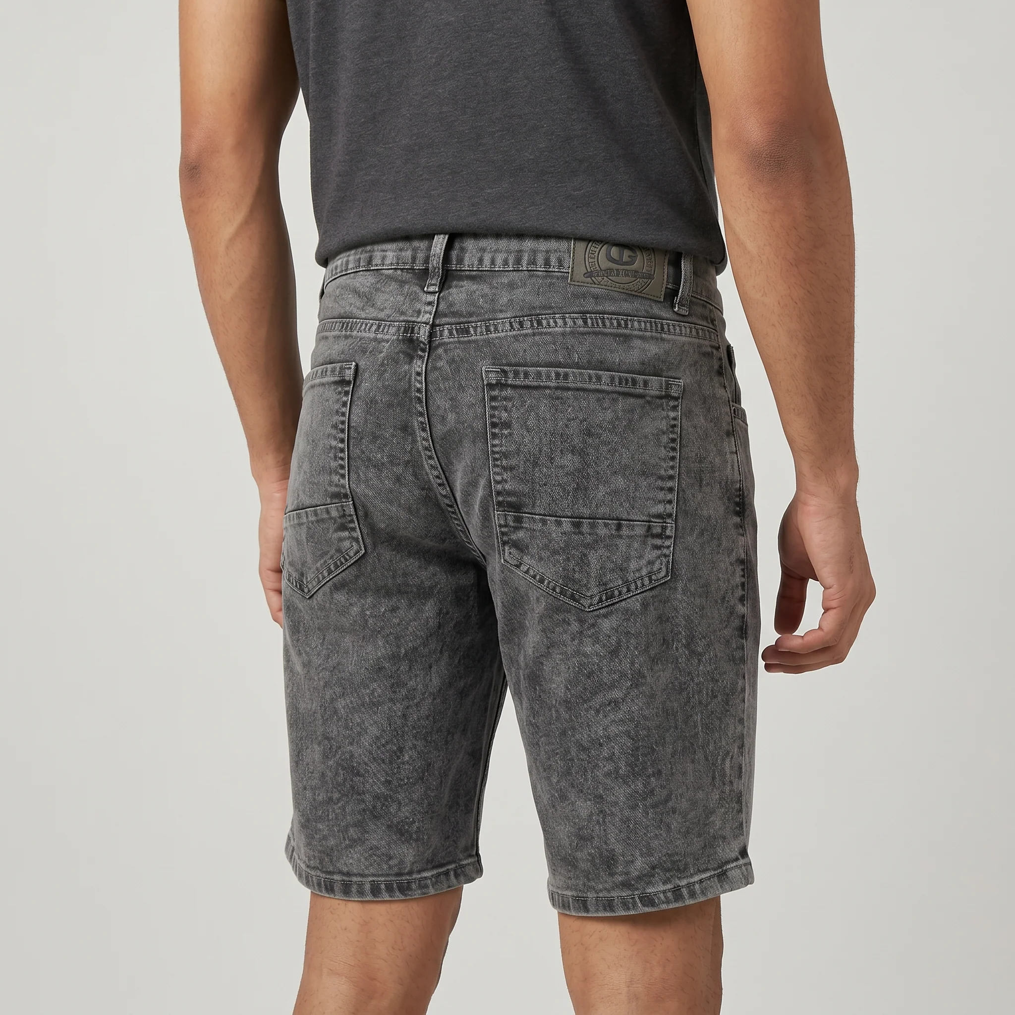 Woven Mid Rise Solid Shorts - Image 3