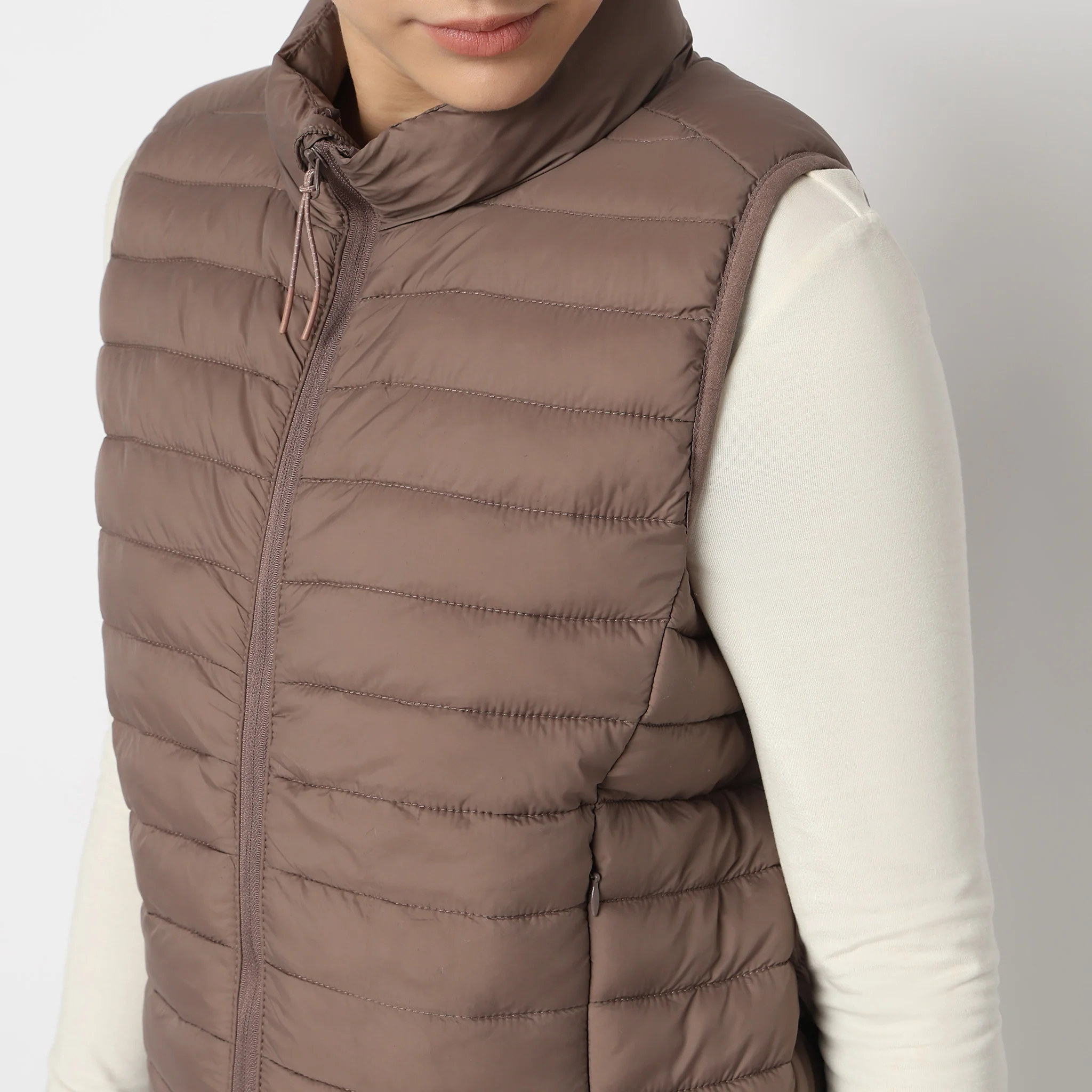 Heat-X UltraPuff Sleeveless Puffer Gilet (Jacket) - Water Repellant Fabric with Zippered Hand Pockets - Image 10