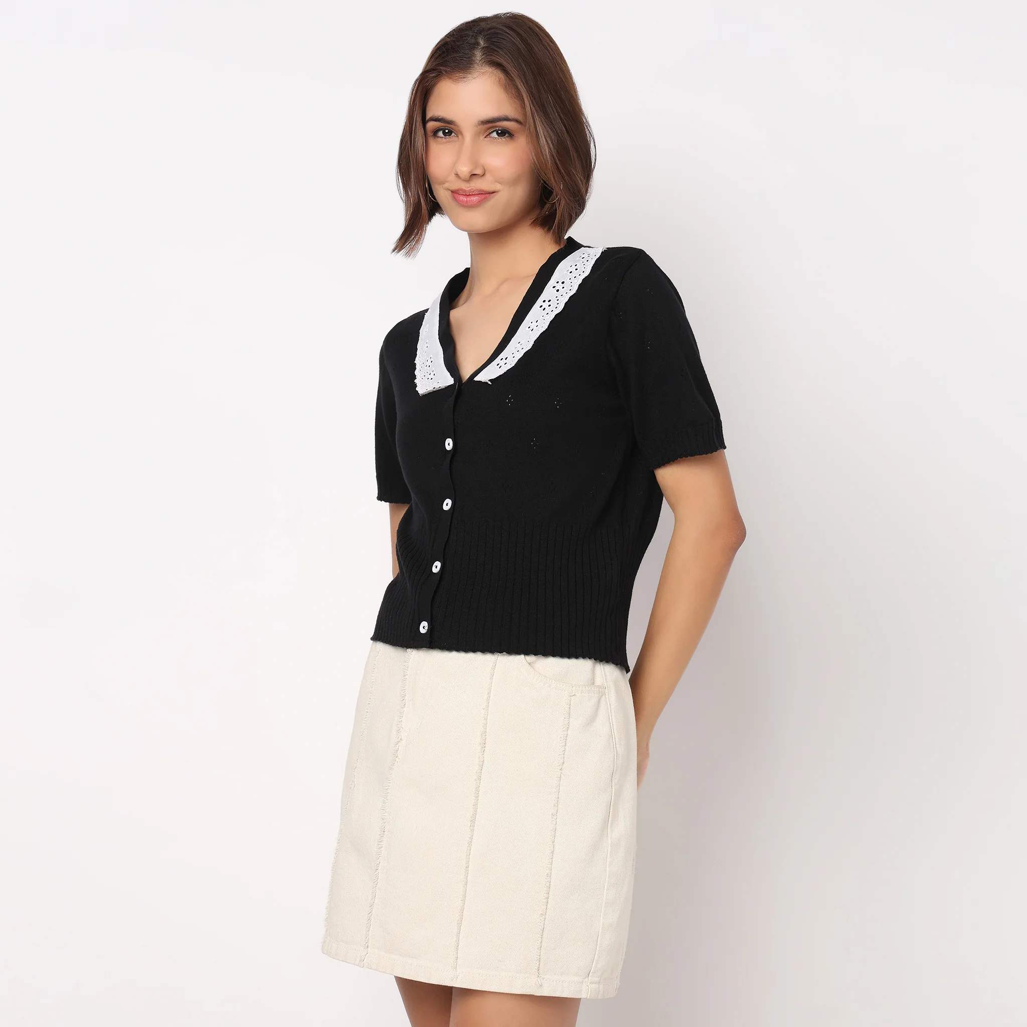 V-Neck Cotton Crop T-Shirt - Image 5