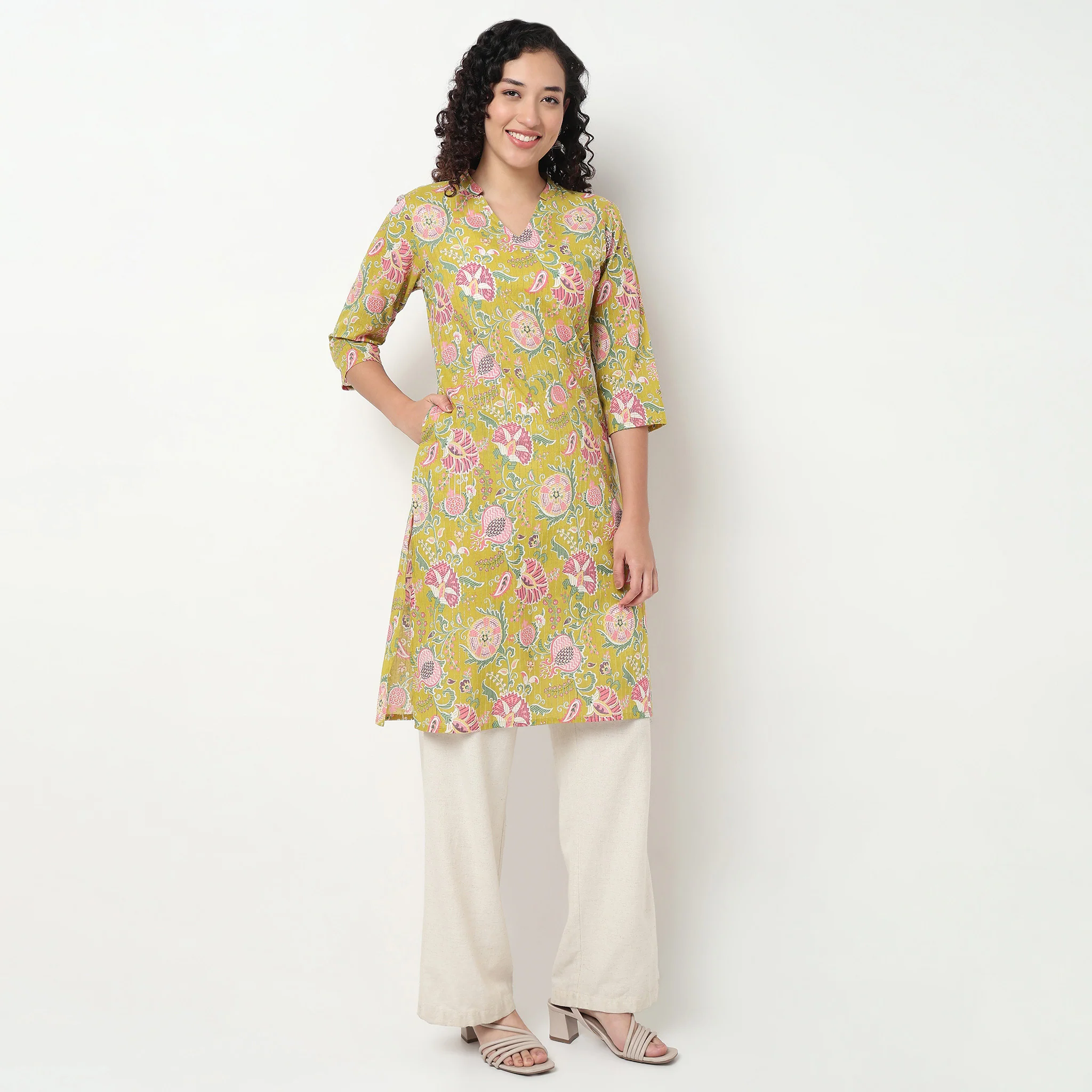 V-Neck Long Kurta With Notched Collar - Image 5