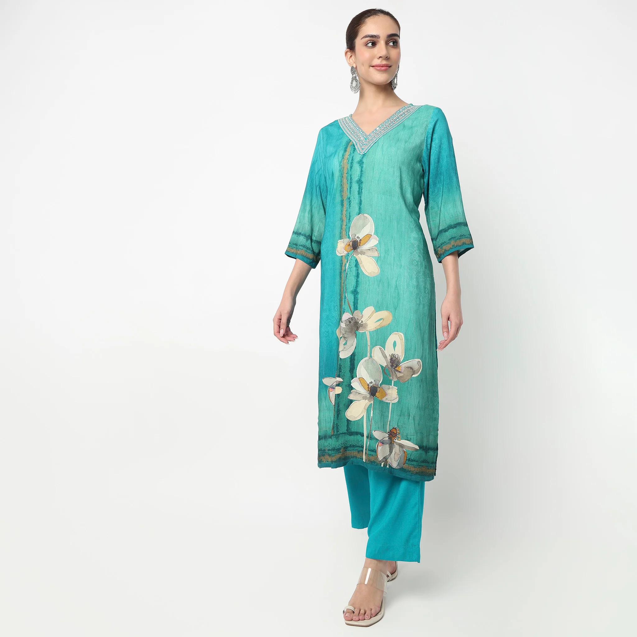 V-Neck Printed Straight Kurta with Pant & with Dupatta Set - Image 5