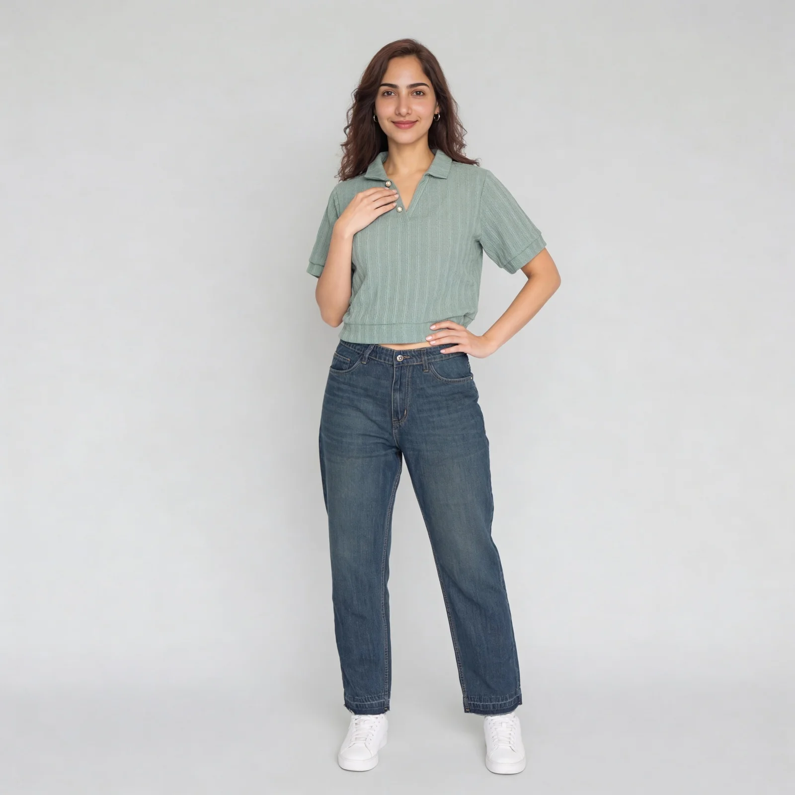 V-Neck Slim Fit Cropped T-Shirt