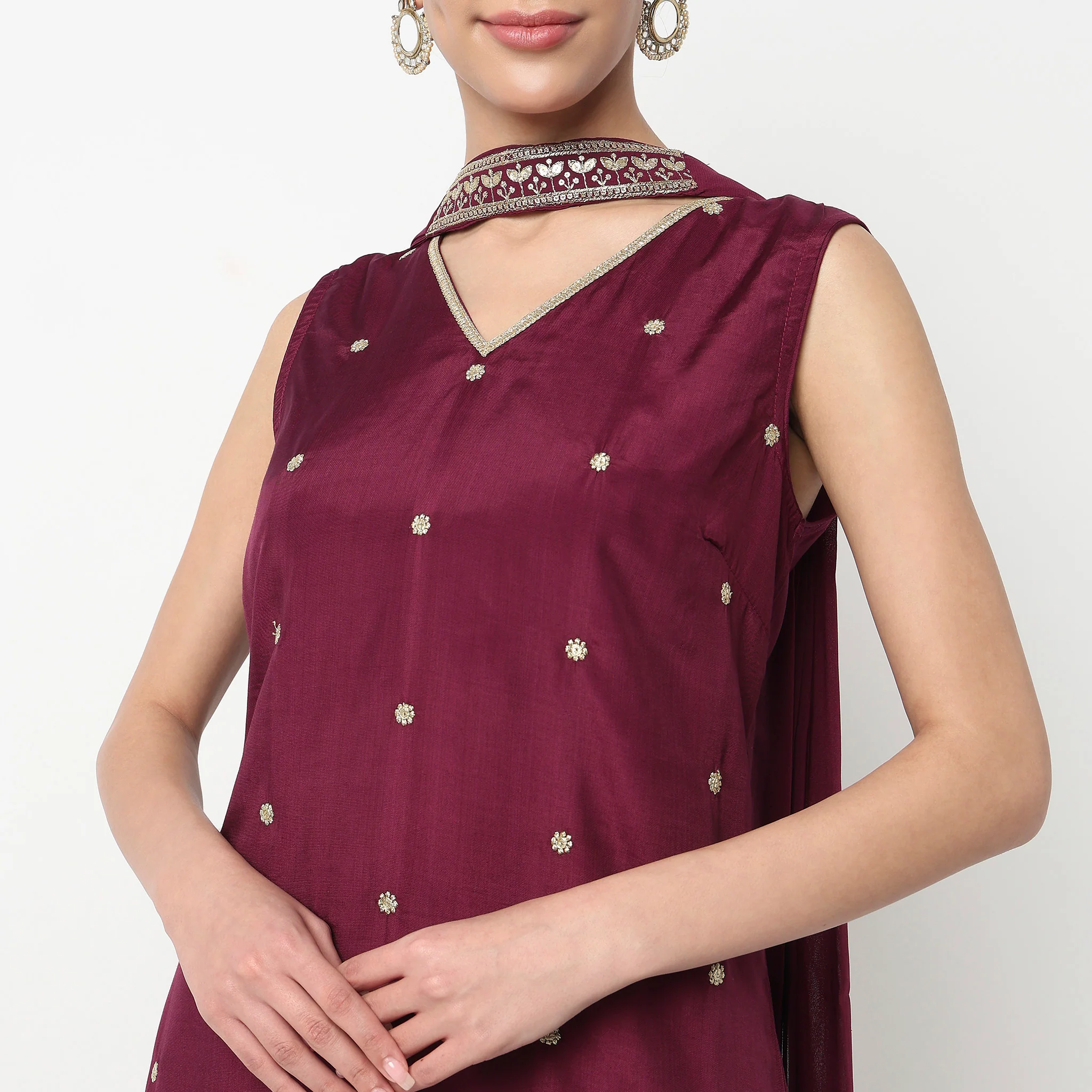 V-Neck Straight Kurta with Pant & with Dupatta Set - Image 4