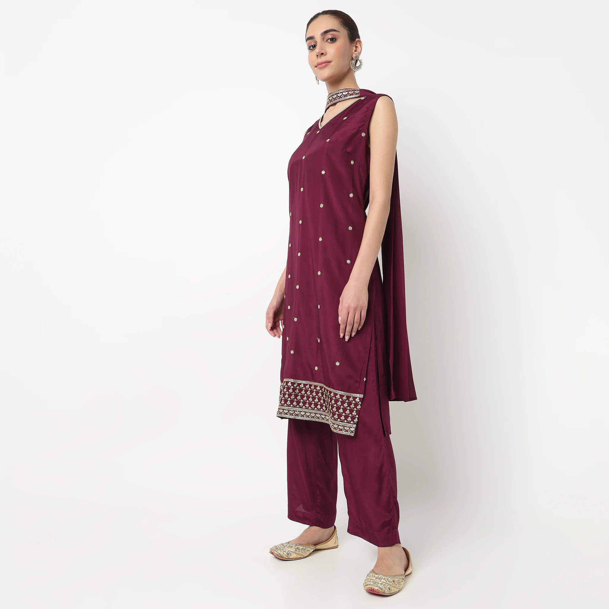V-Neck Straight Kurta with Pant & with Dupatta Set - Image 5