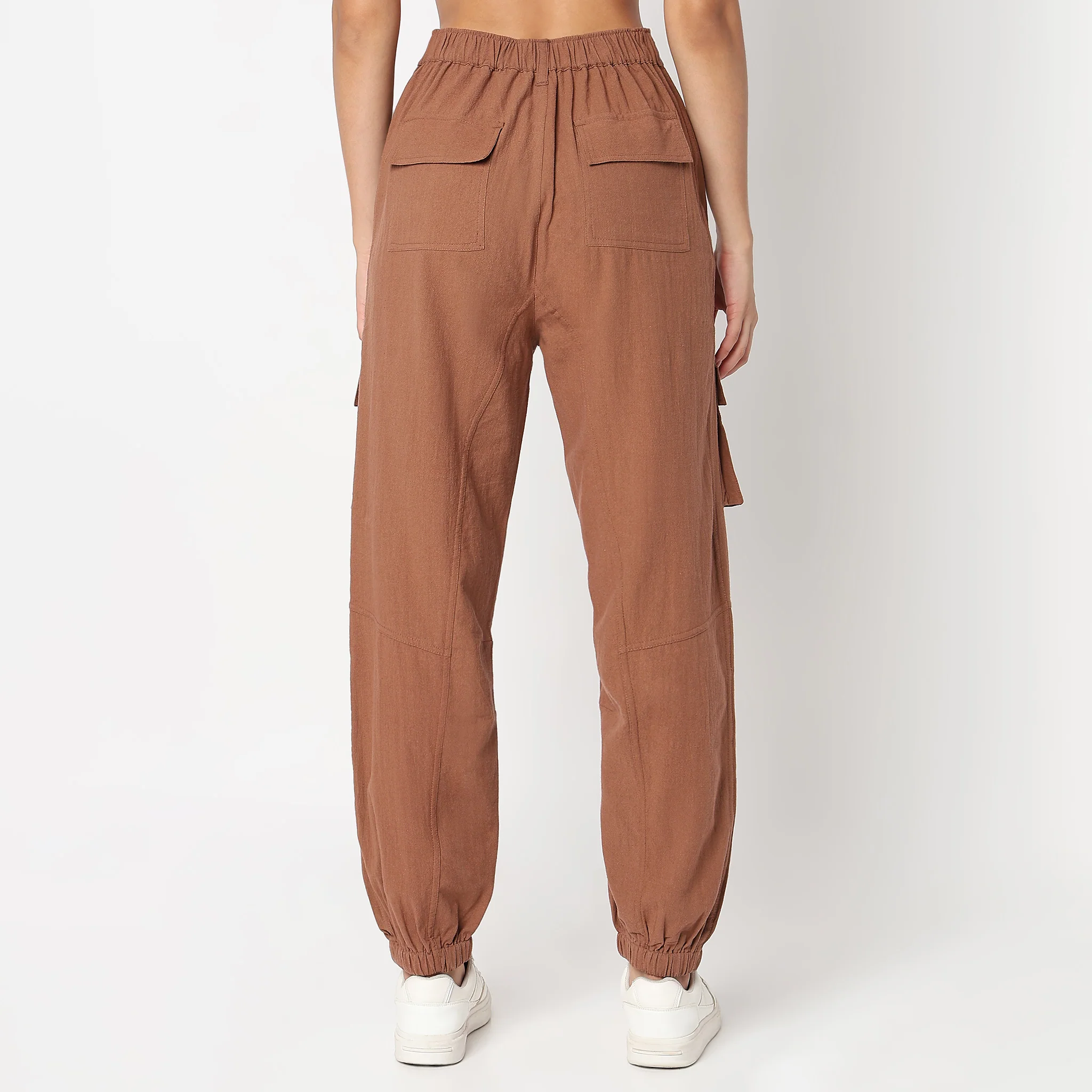 Betty Fashion Pants With Patch Pockets - Image 13