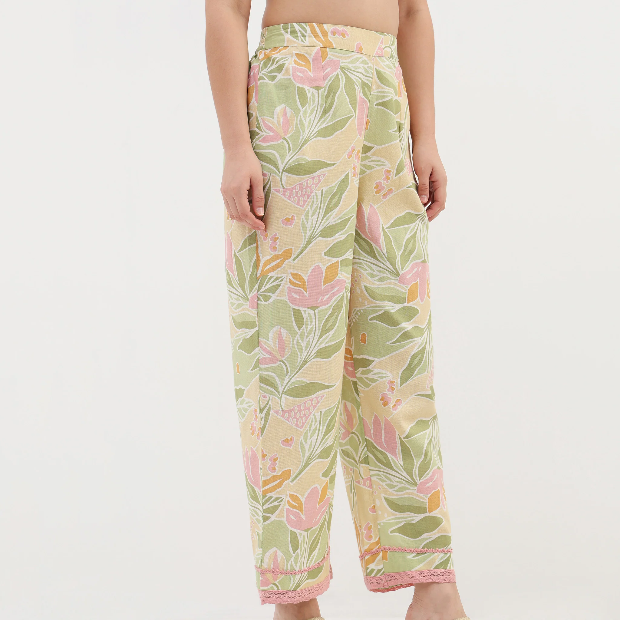 Woven Printed Straight Pants - Image 4