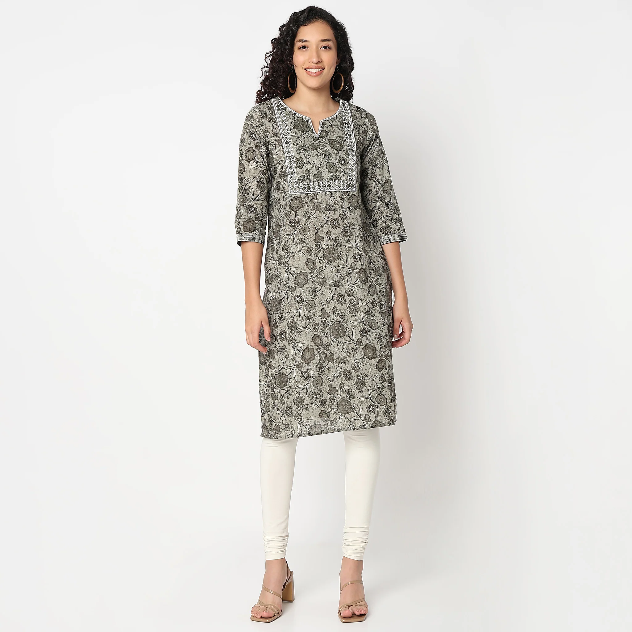 Yoke Printed Knee Length Straight Kurta - Image 2
